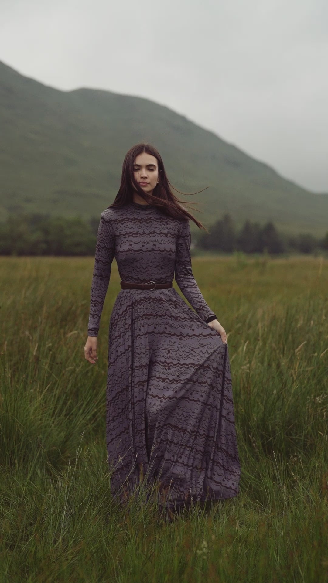 Pleat Bottom Stretch Maxi Dress-Grey/Brown