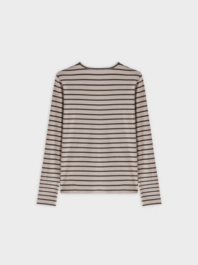 Camiseta Thin Stripe High V-Crema/Verde