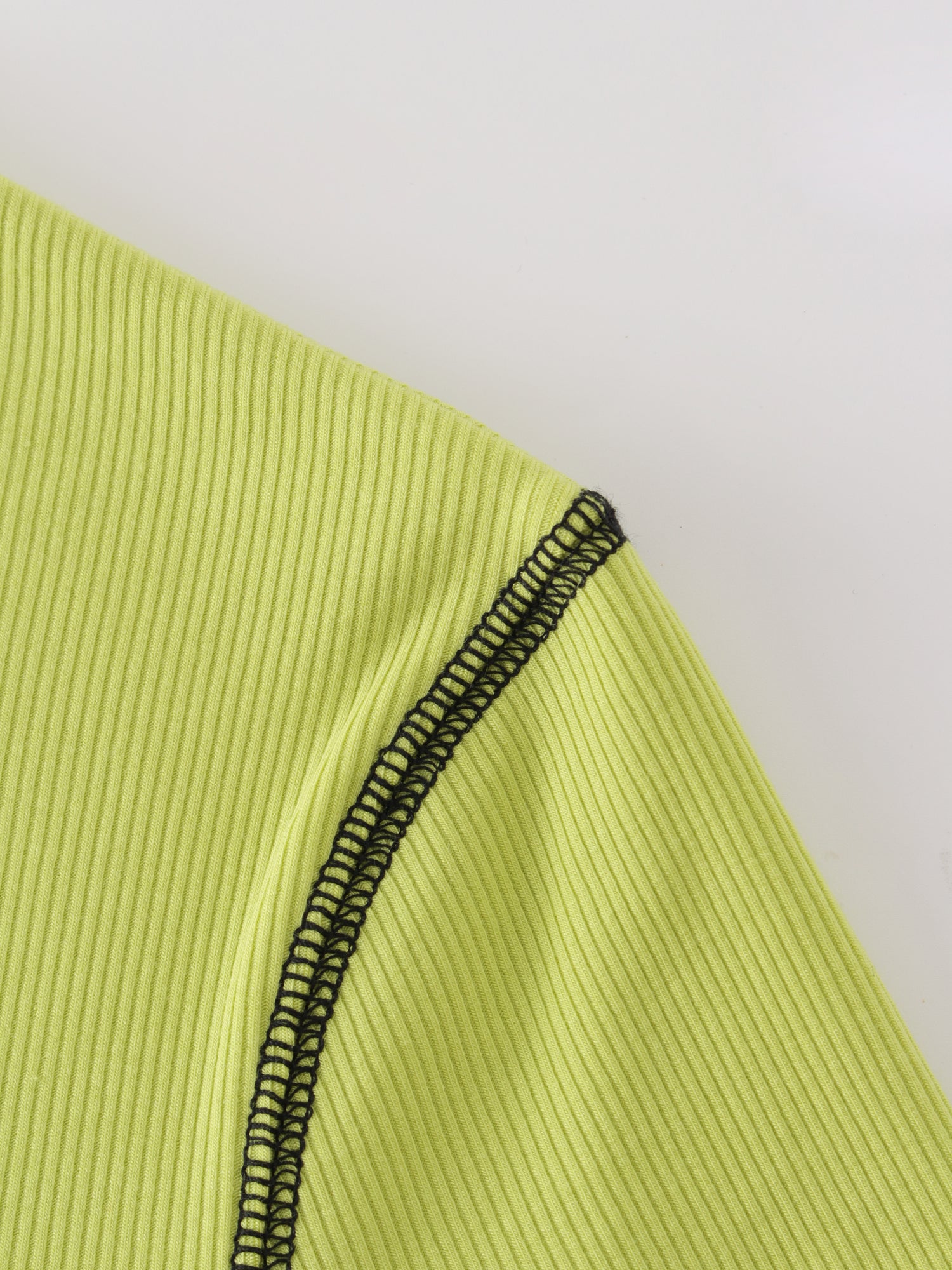 Overlock Stitched Henley-Keylime/Black