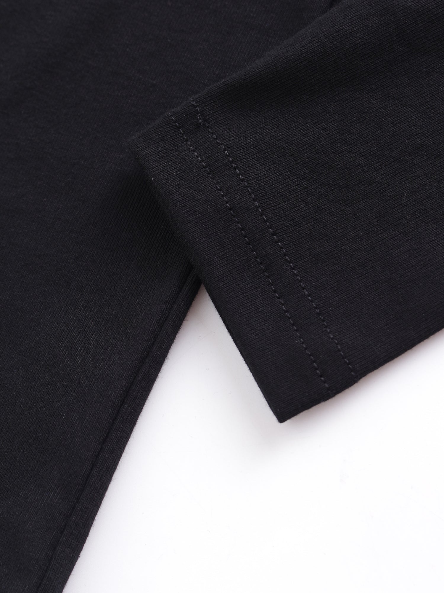 V Bottom T-Shirt-Black