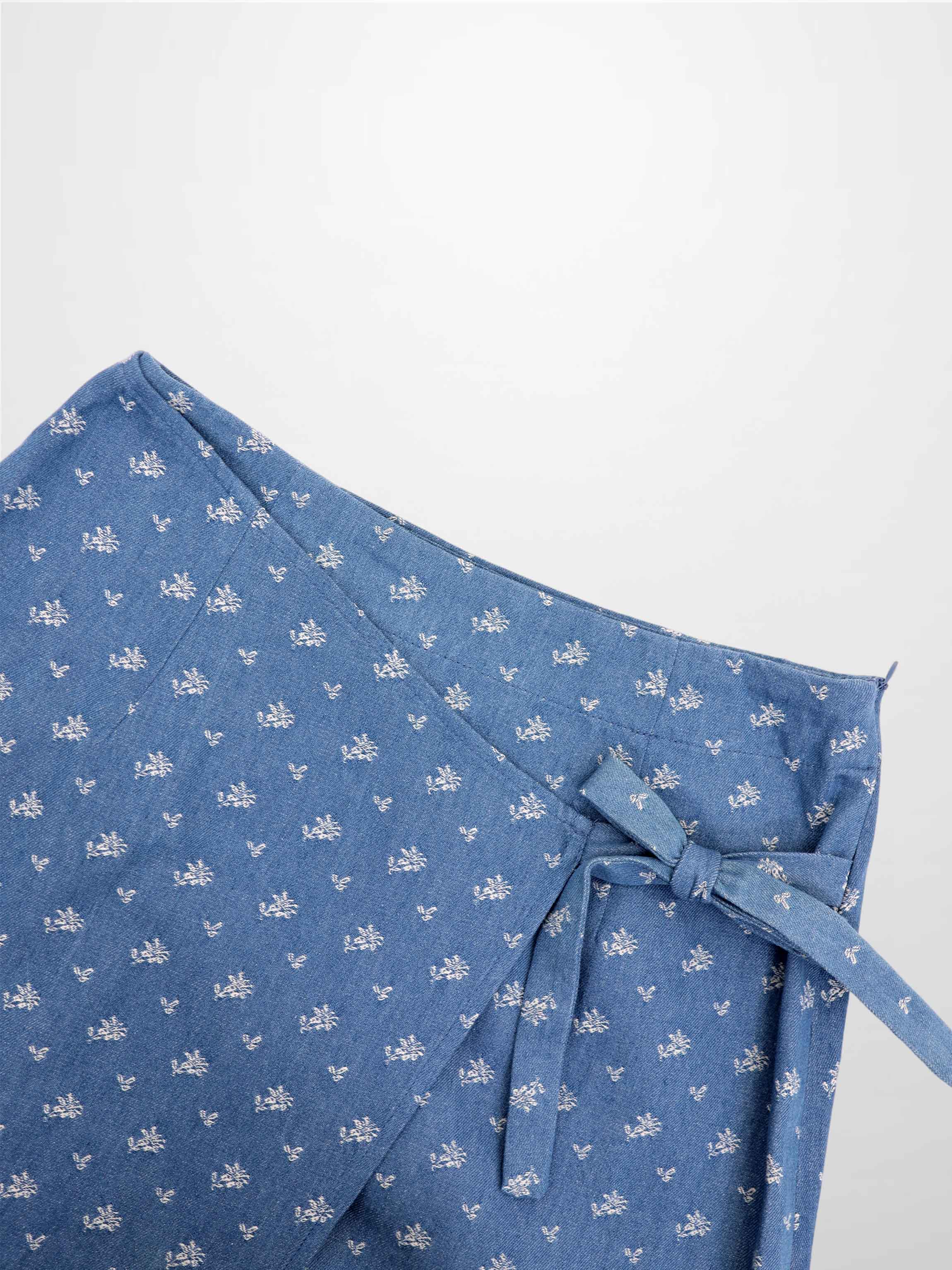 Mock Wrap Edged Detail Skirt-Blue Floral