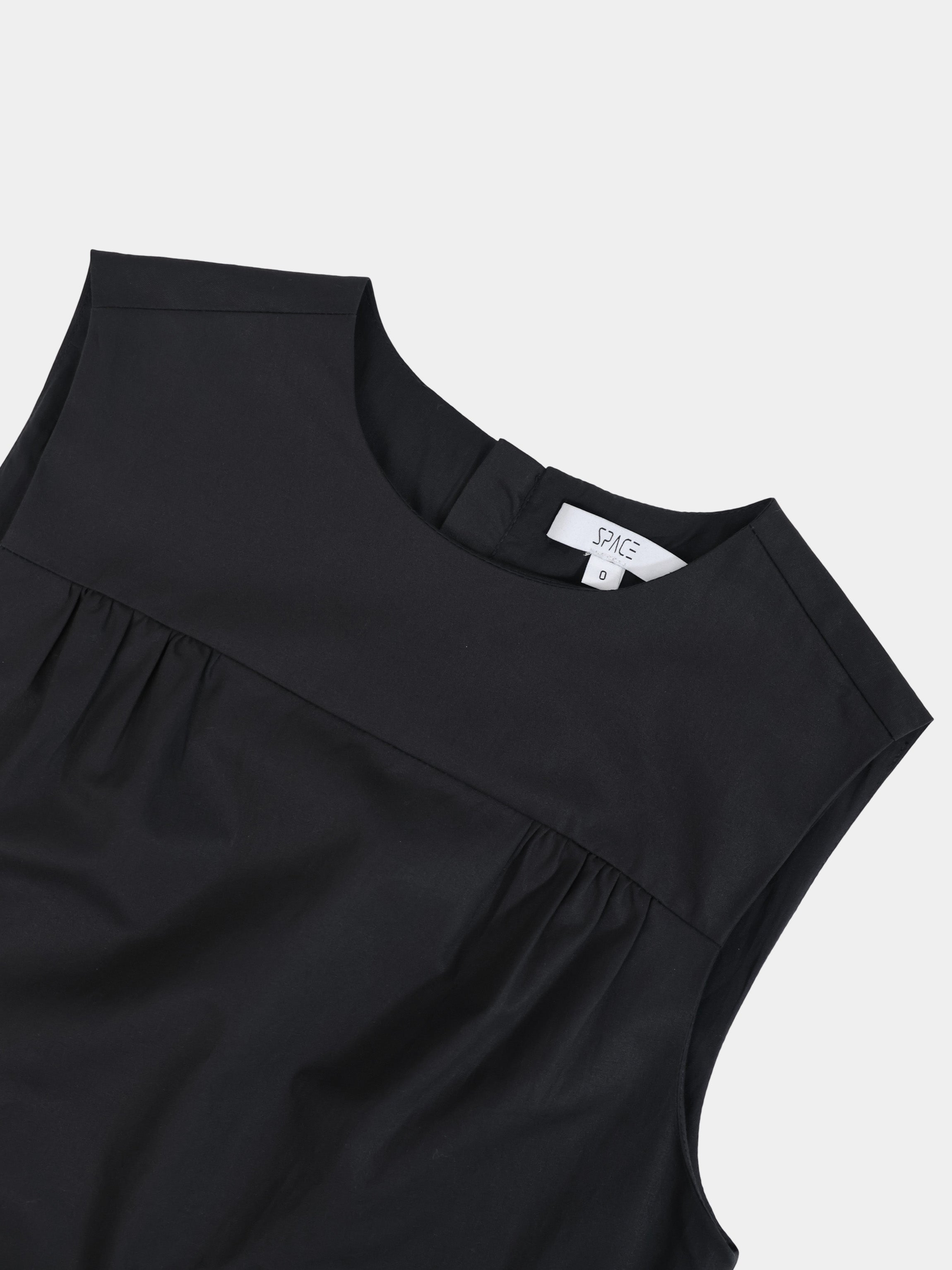 V Gathered Waist Jumper-Black
