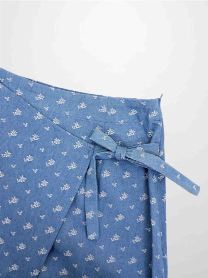 Mock Wrap Edged Detail Skirt-Blue Floral