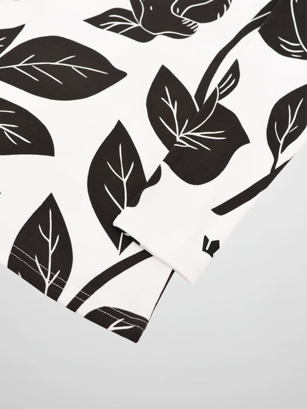 Basic Printed T-shirt-Black/White Floral