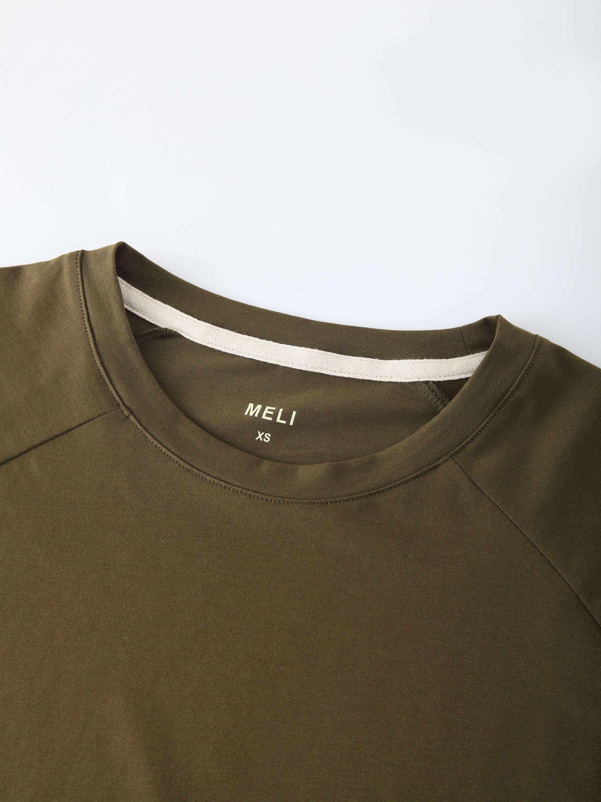 DRAWSTRING TEE-OLIVE