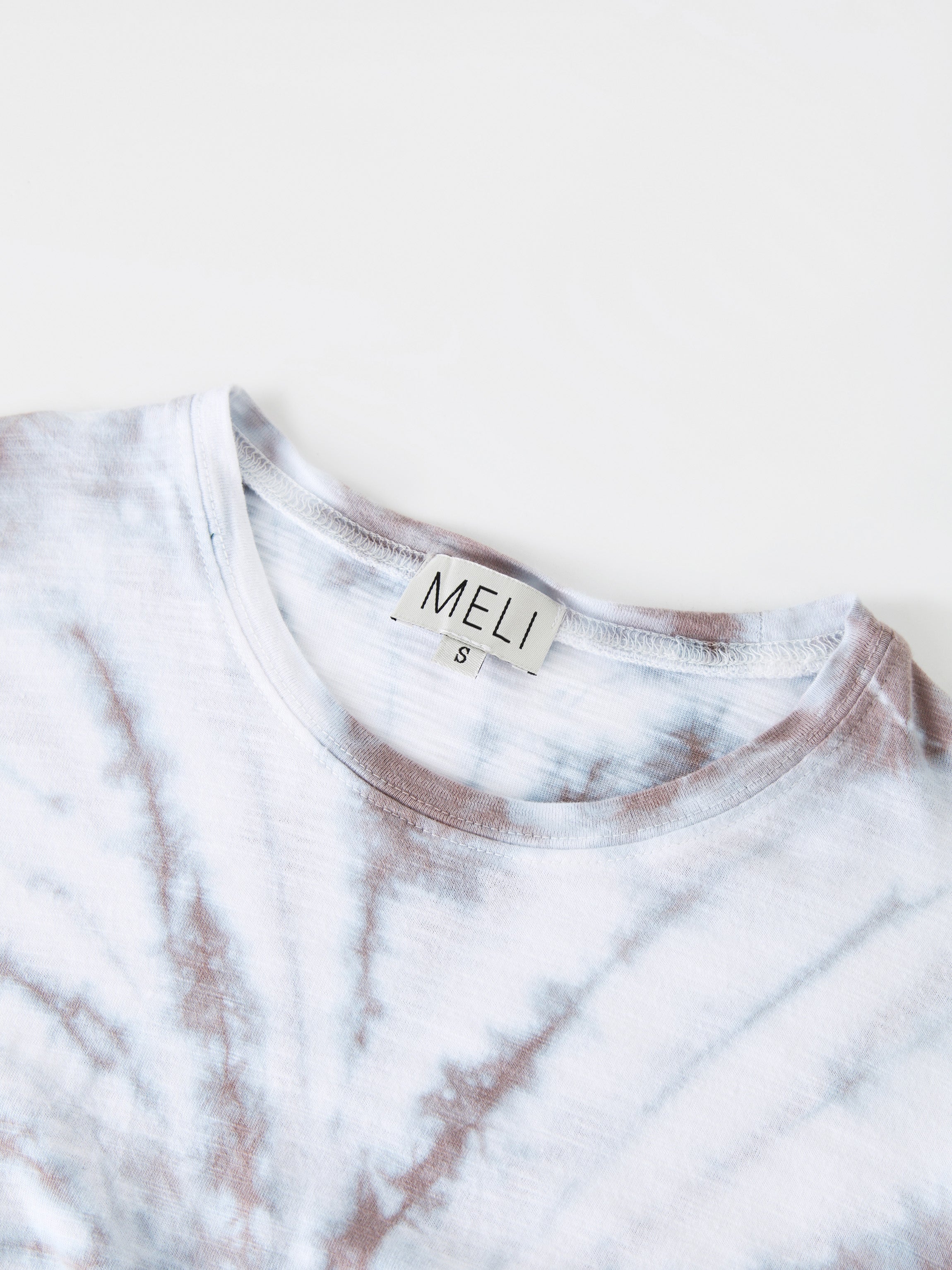 Camiseta Tie Dye Swirl-Gris/Blanco