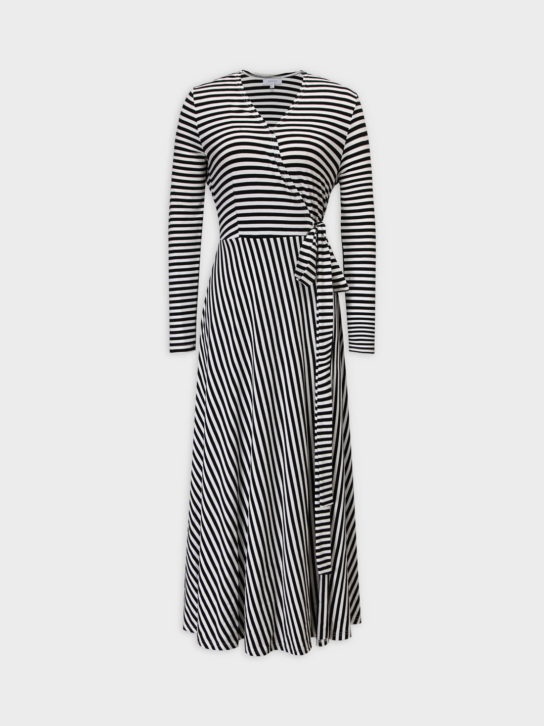 T-SHIRT WRAP DRESS-BLACK/WHITE