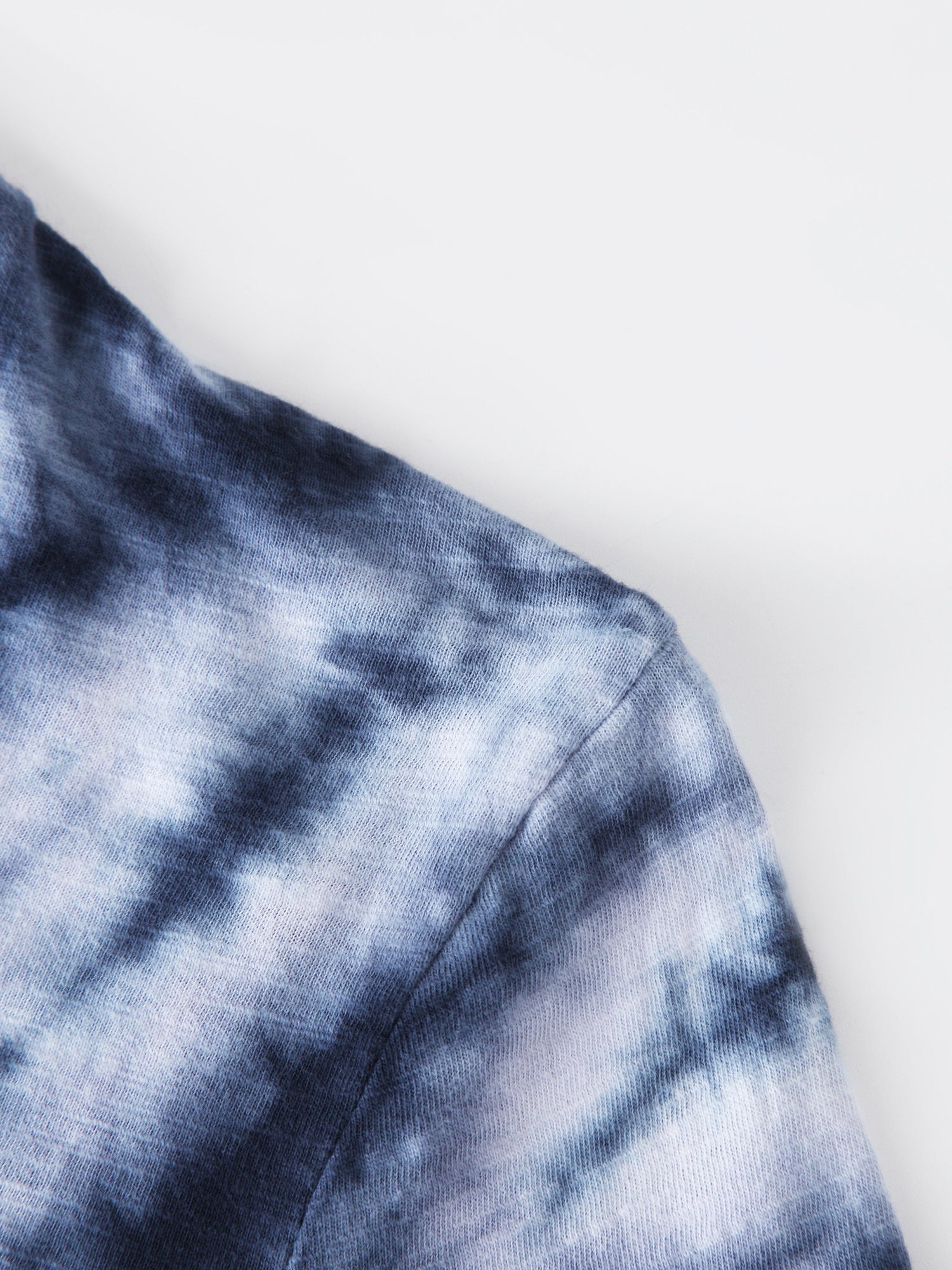 Camiseta Tie Dye Swirl-Blanco/Azul