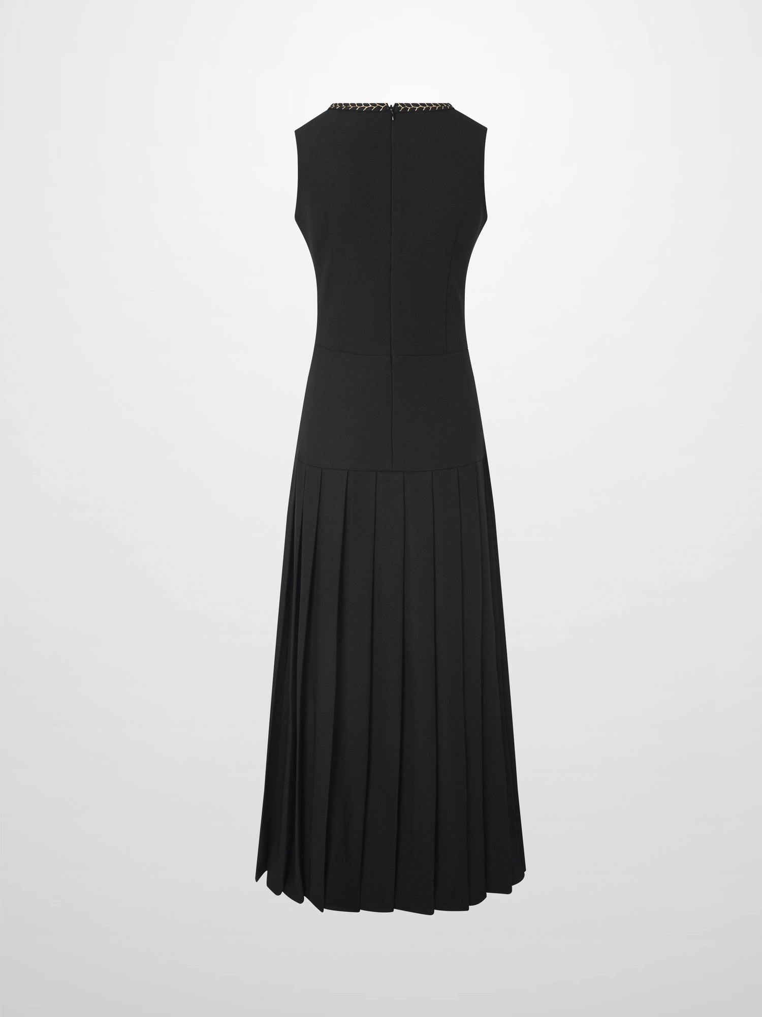 Yoke Pleated Jumper - Black