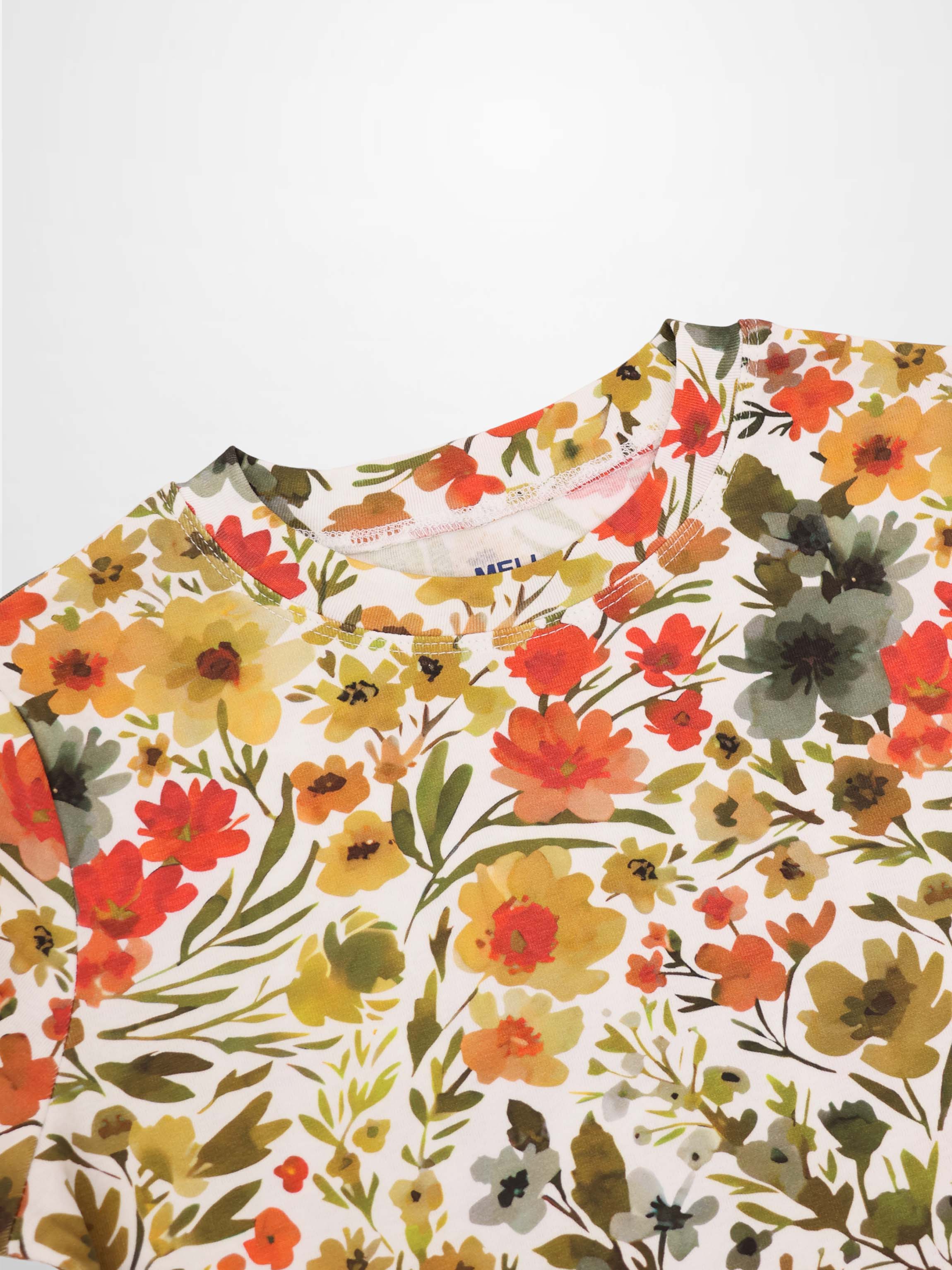 Basic Printed T-shirt-Earthy Floral