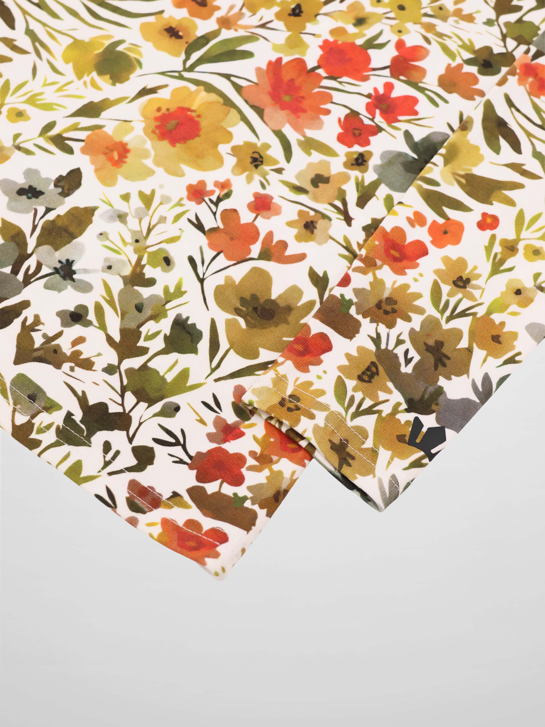 Basic Printed T-shirt-Earthy Floral