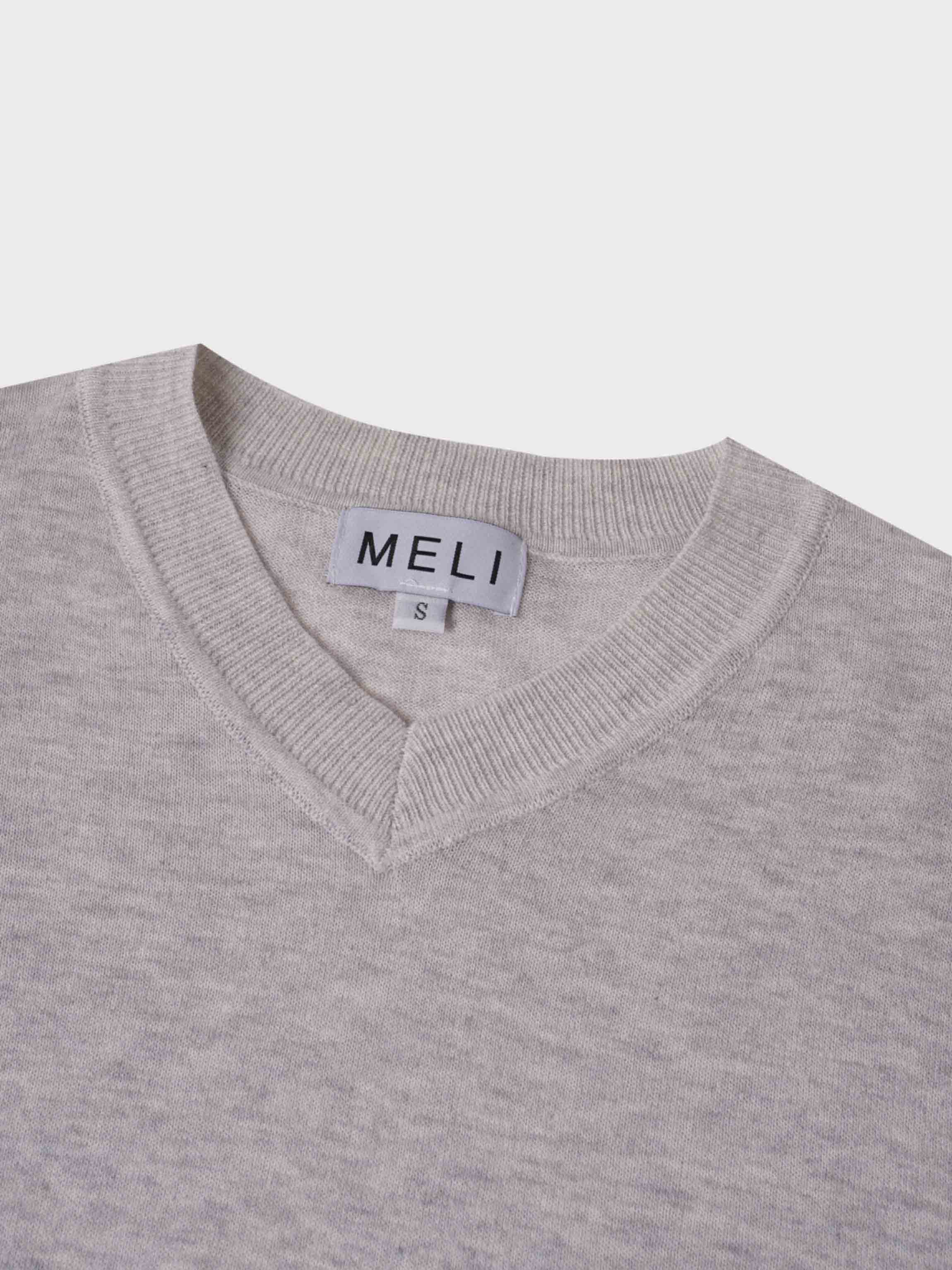 High V Lightweight Sweater-Heathered Grey