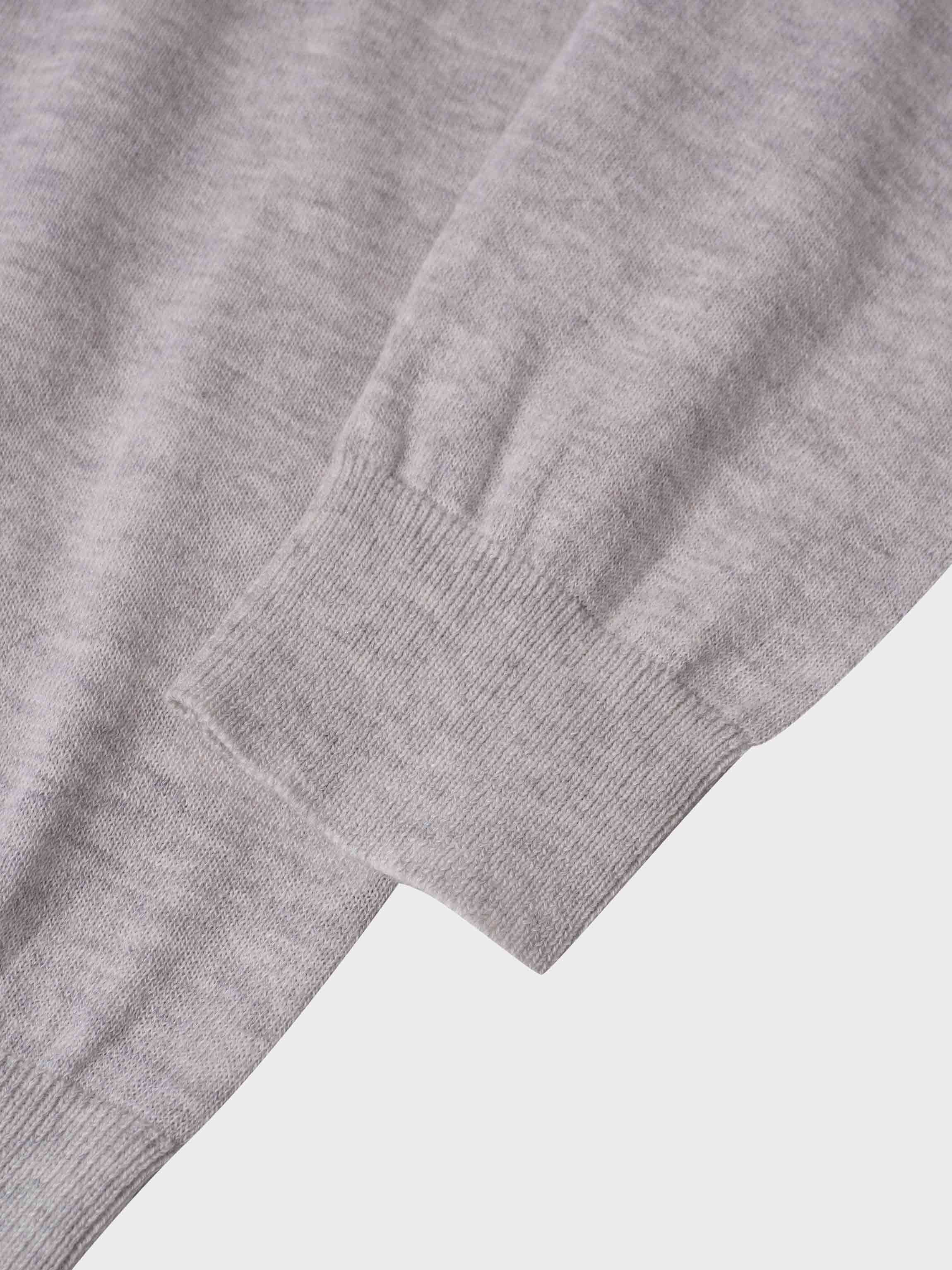 High V Lightweight Sweater-Heathered Grey