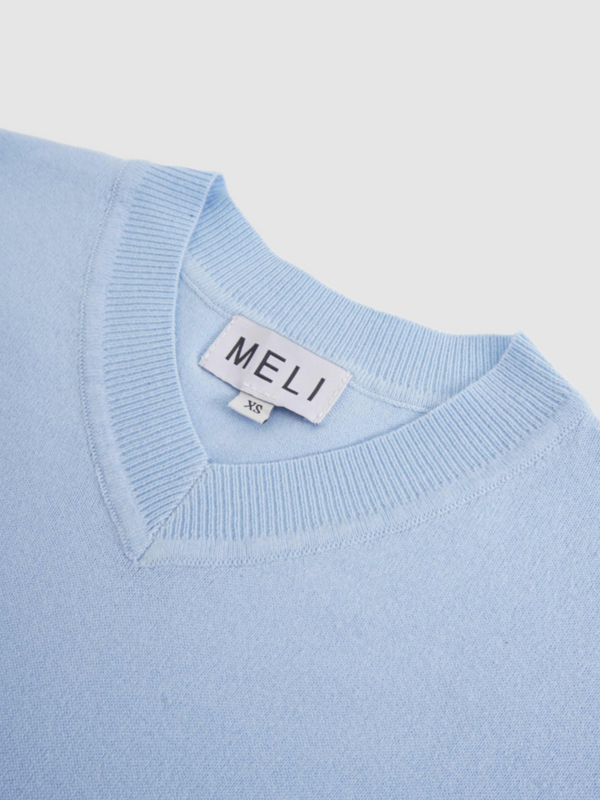 High V Lightweight Sweater-Baby Blue
