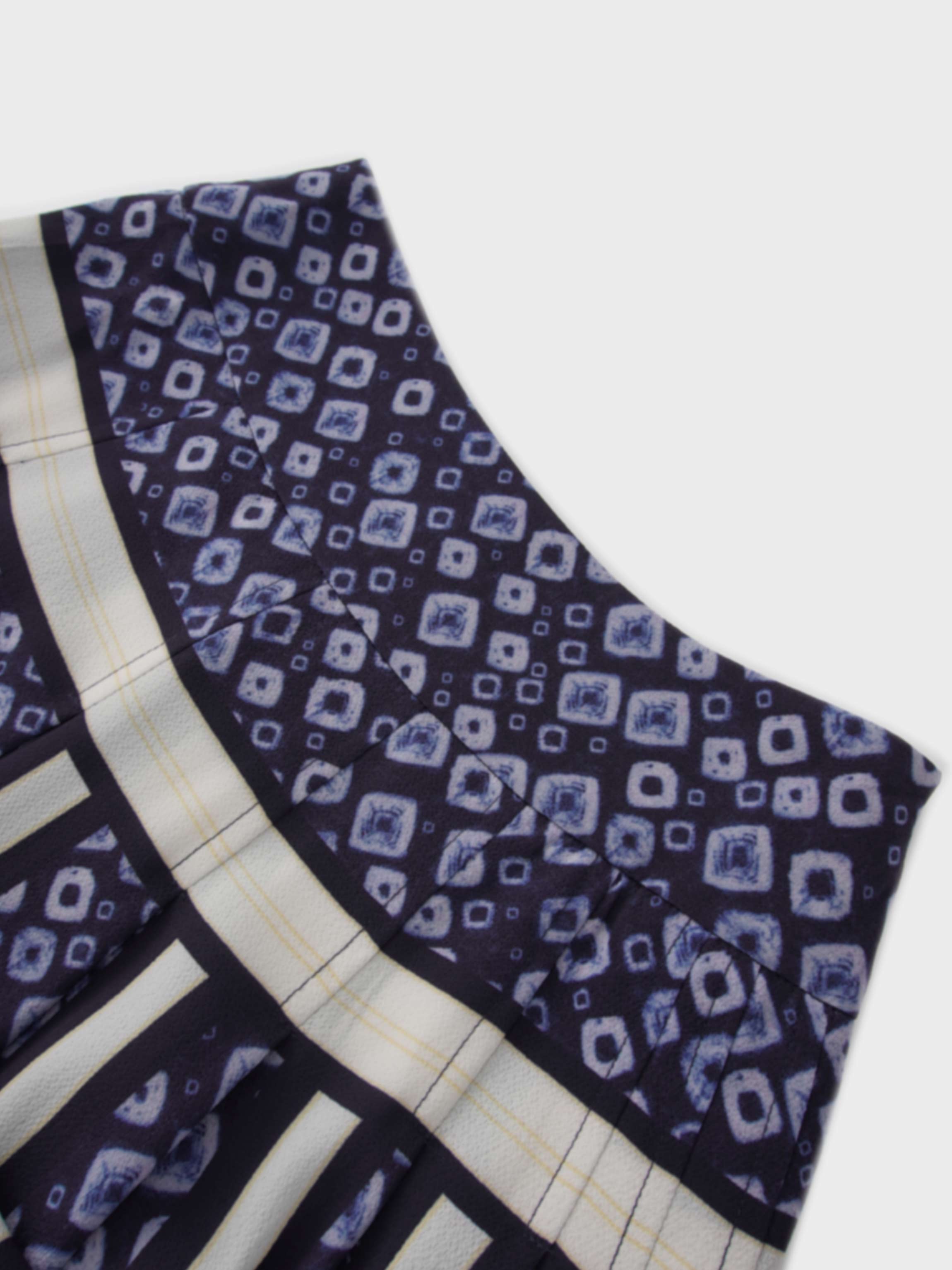 Print Yoke Pleated Skirt-Blue Geometric