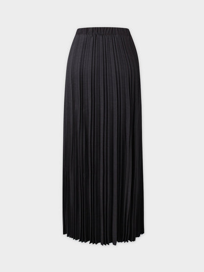 Thin Pleated Skirt-Black Denim