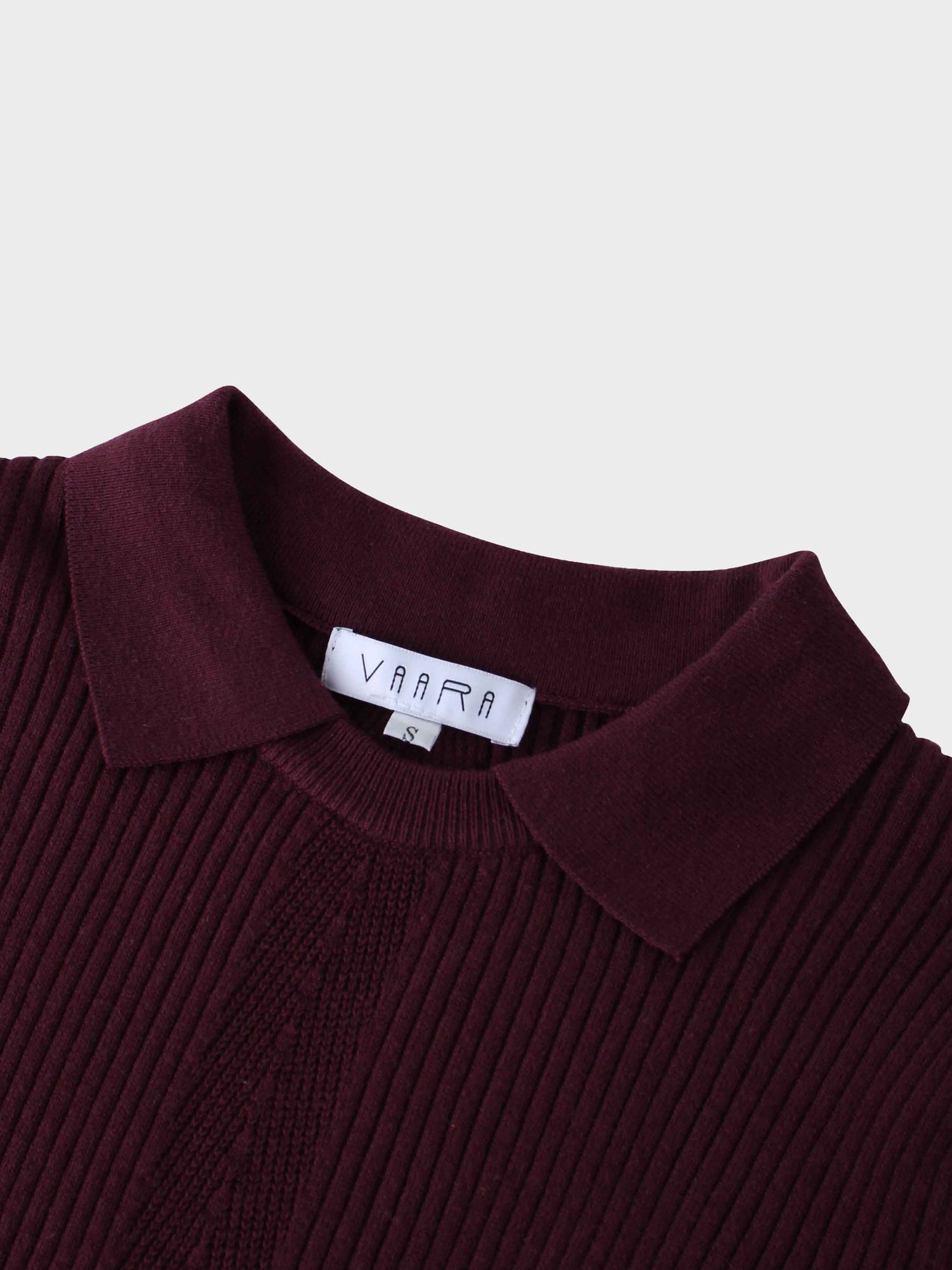 Center Design Sweater-Burgundy