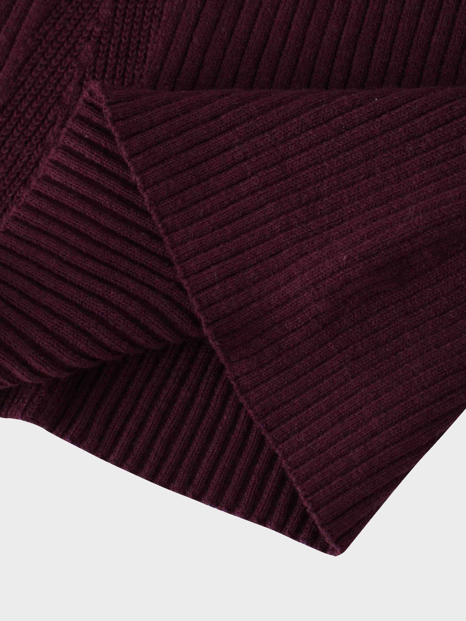 Center Design Sweater-Burgundy