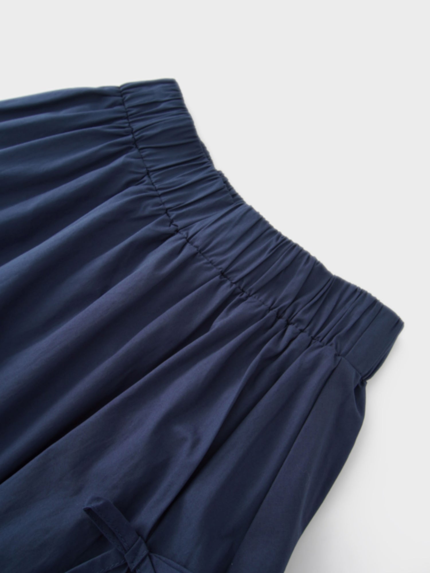 Scattered Bow Full Skirt-Navy
