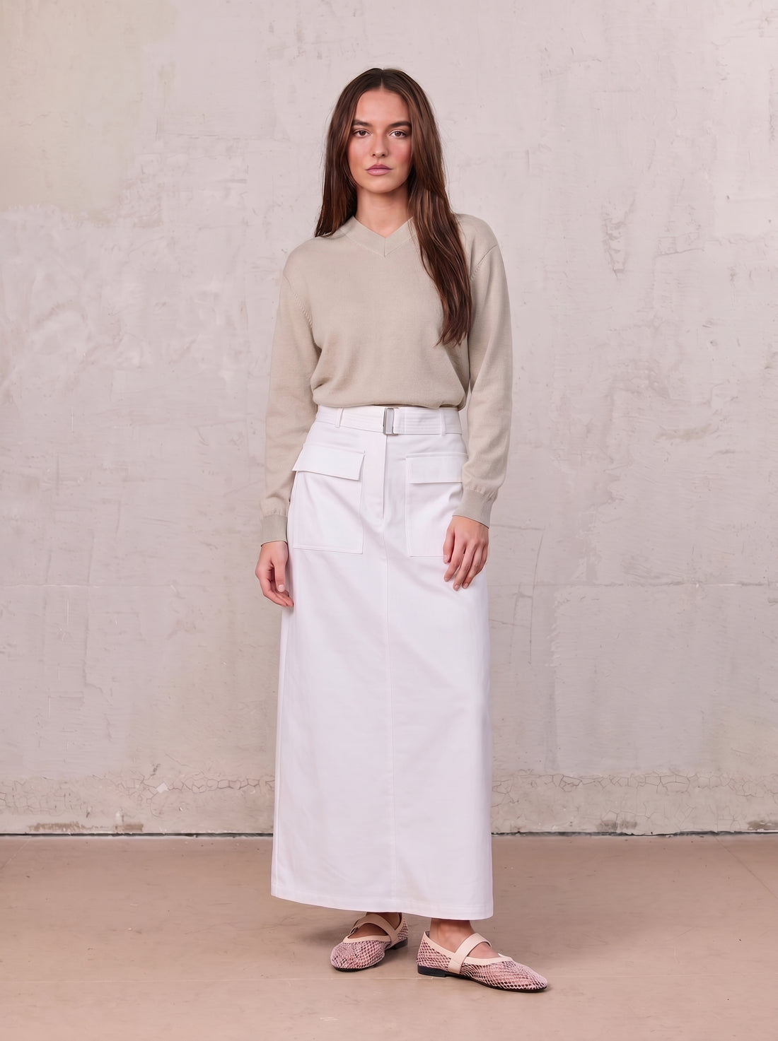 High V Lightweight Sweater-Light Grey