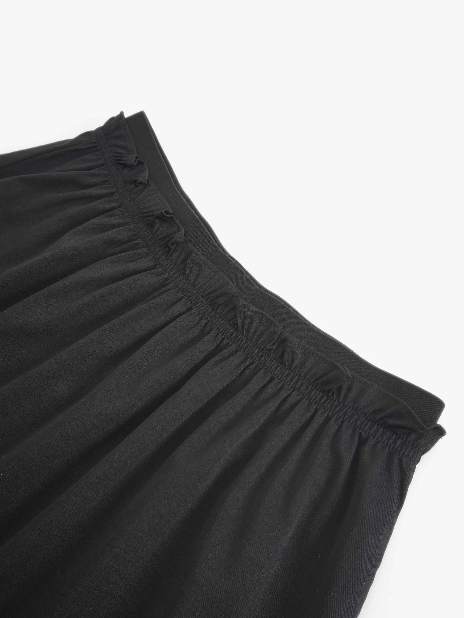 Elastic Waist Ruffle Skirt-Black