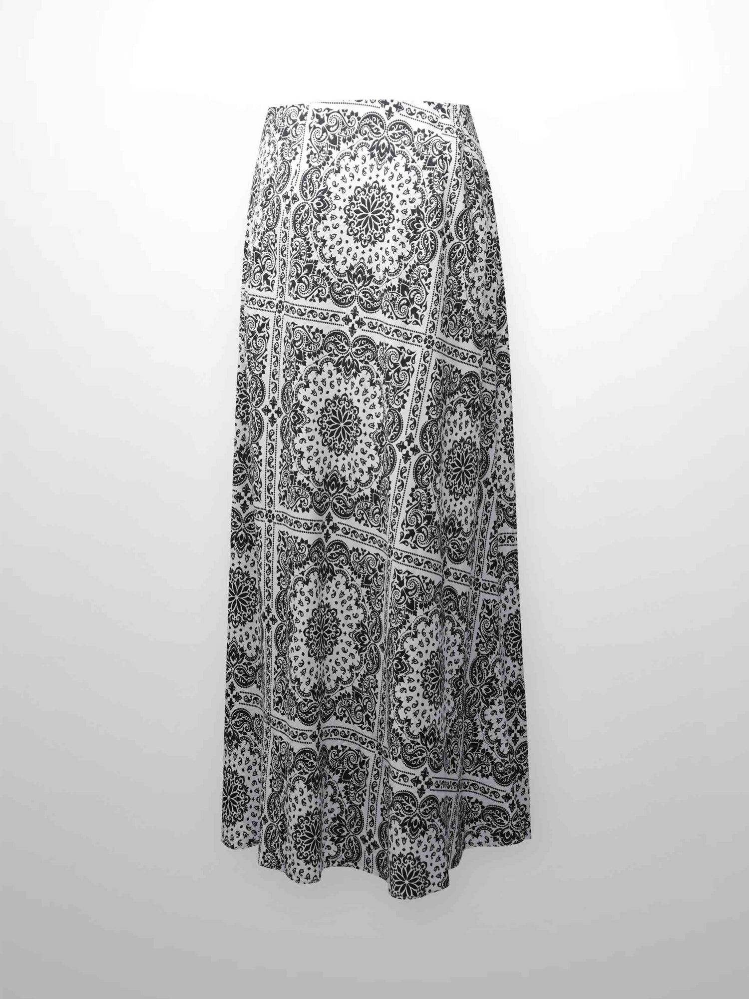 Printed Linen Blend Slip Skirt-Black and White Bandana