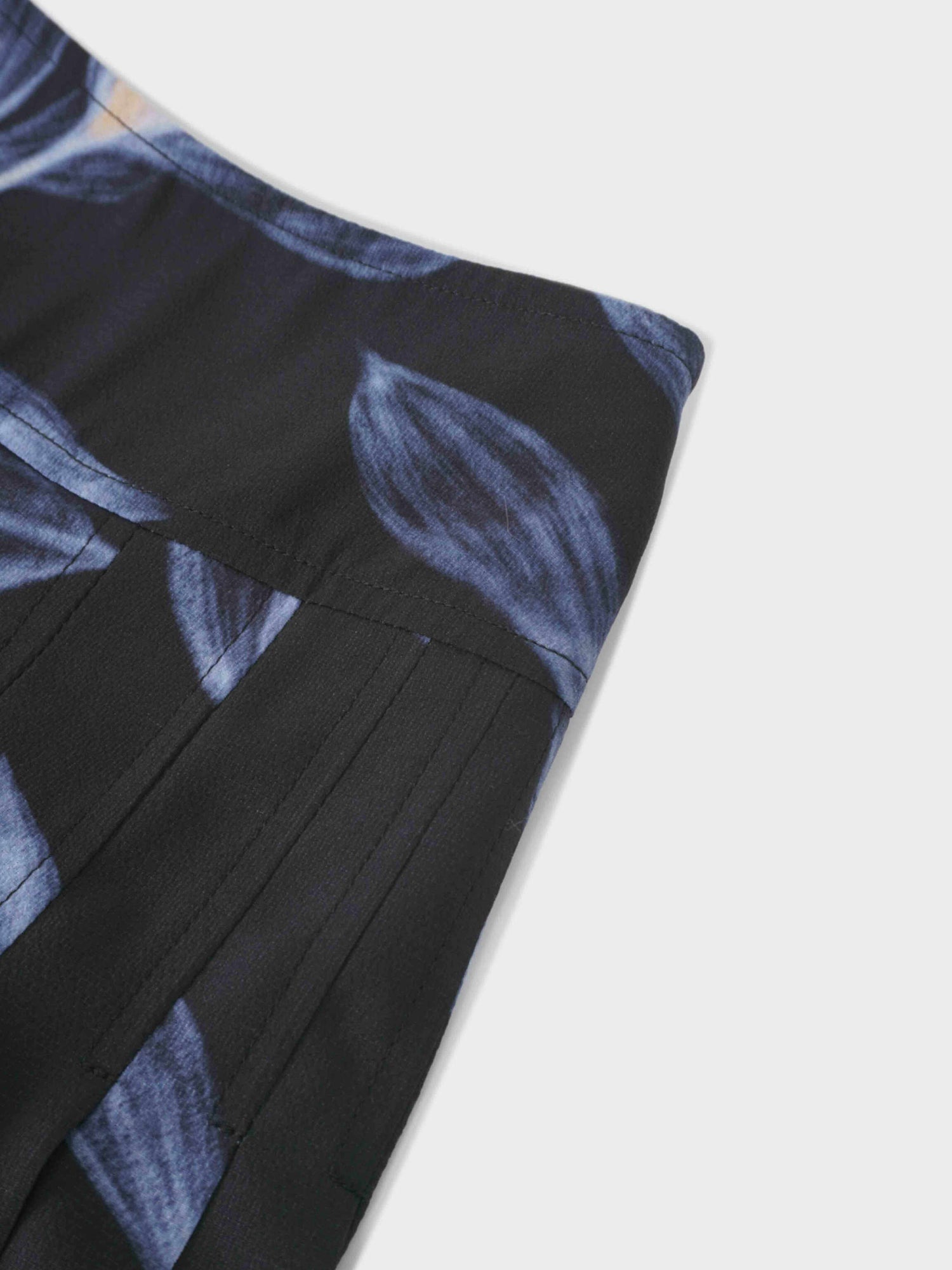 Yoke Pleated Printed Skirt-Blue Floral