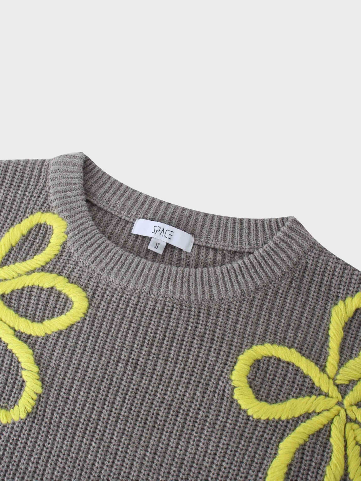 Flower Ribbon Sweater-Grey/Yellow