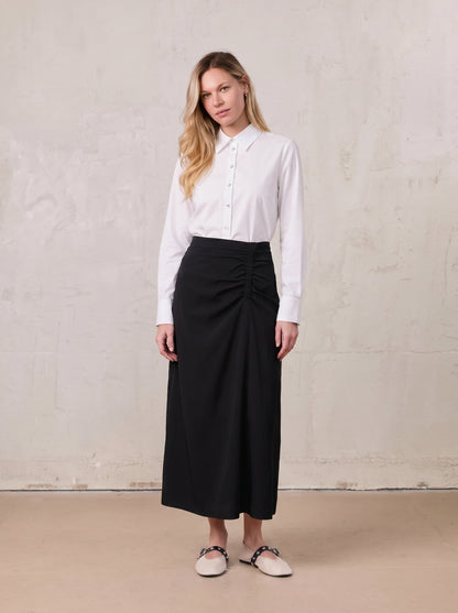 SIDE RUCHED SKIRT-BLACK