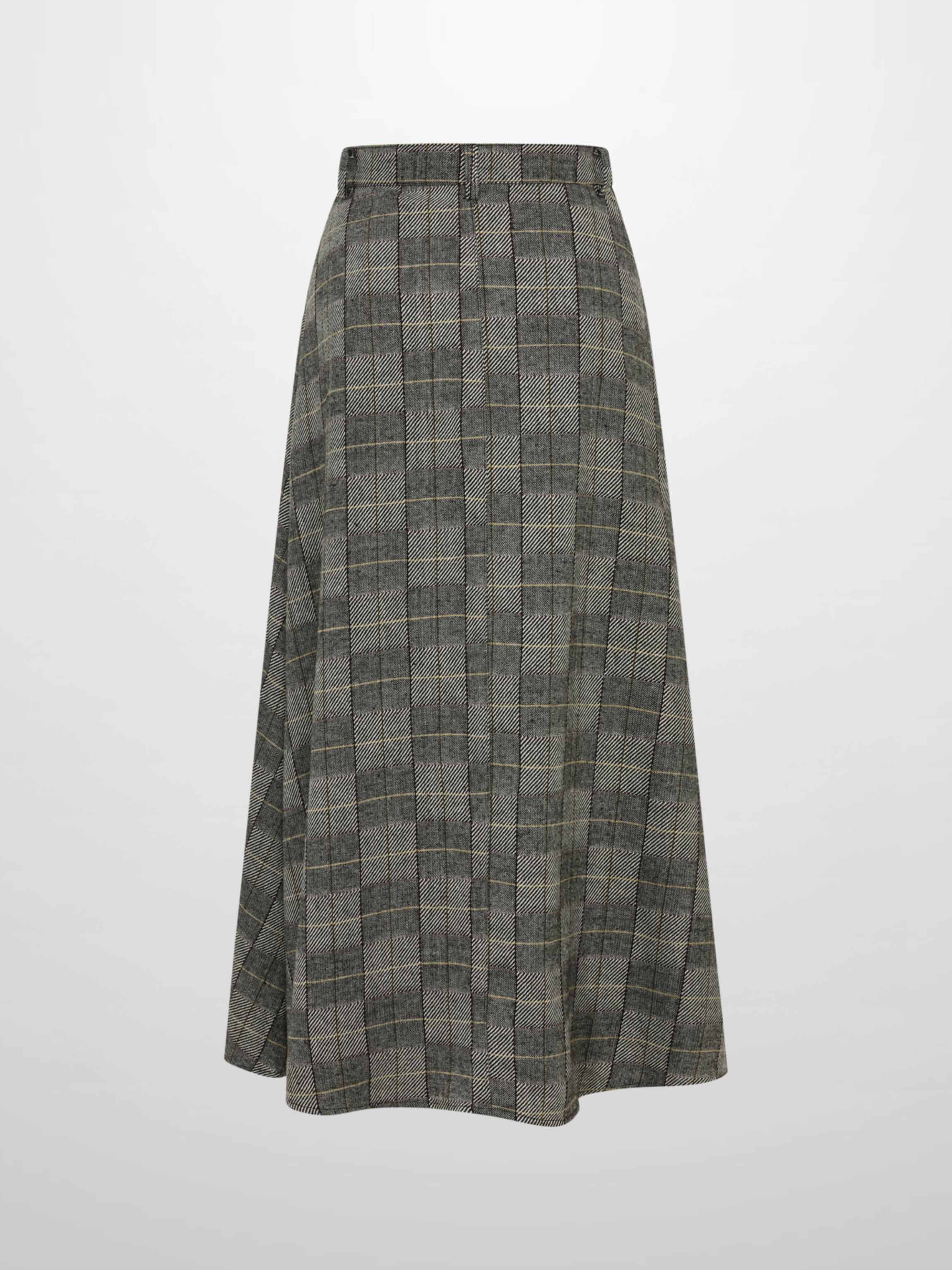 Curved Seam Full Skirt - Boxed Plaid