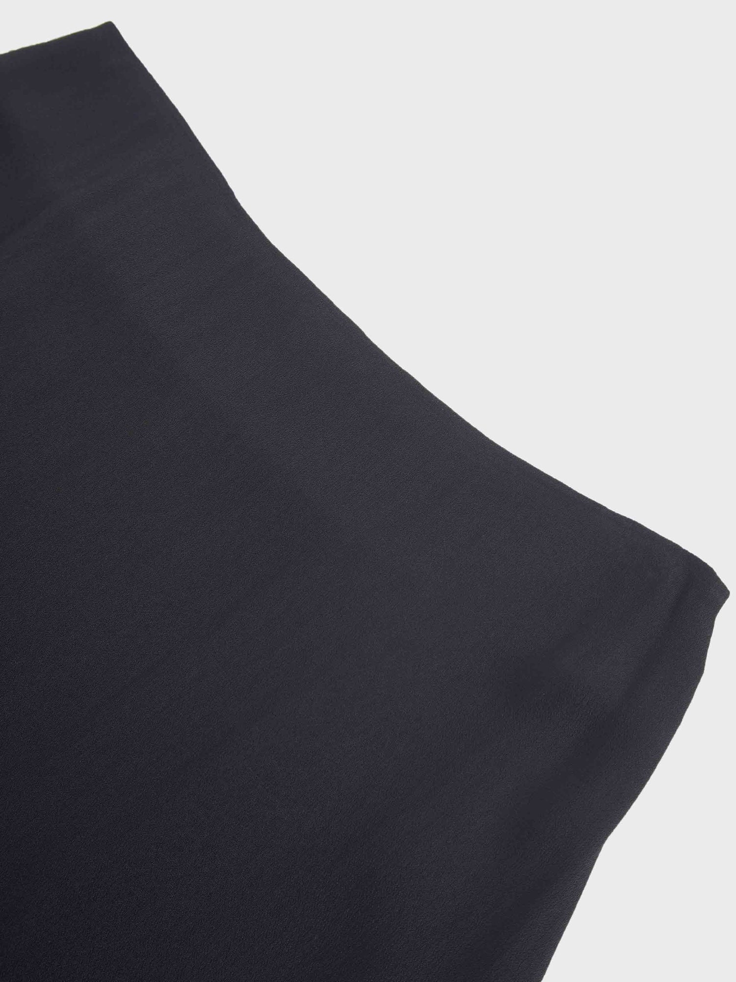 Curved Hem Maxi Skirt-Black