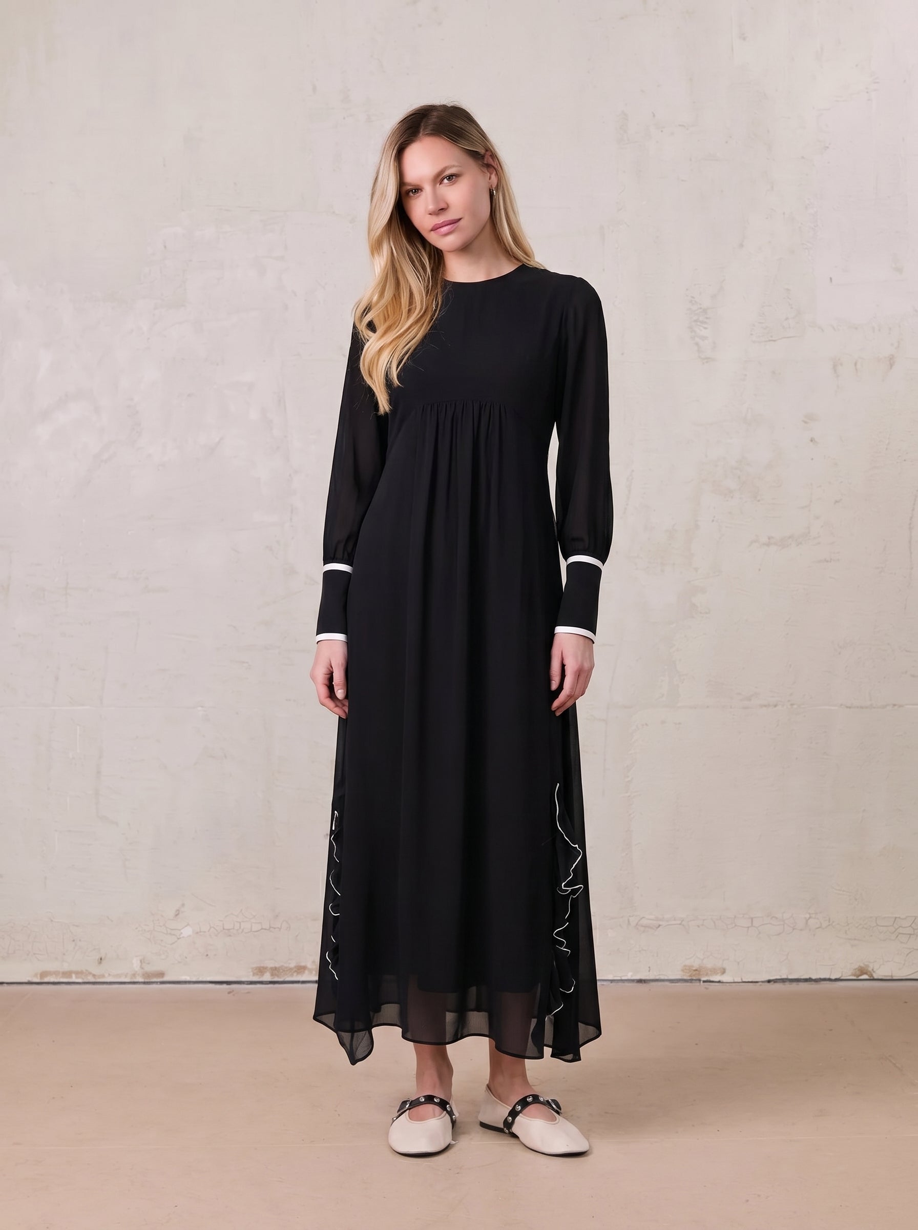 Asymmetrical Hem Dress-Black