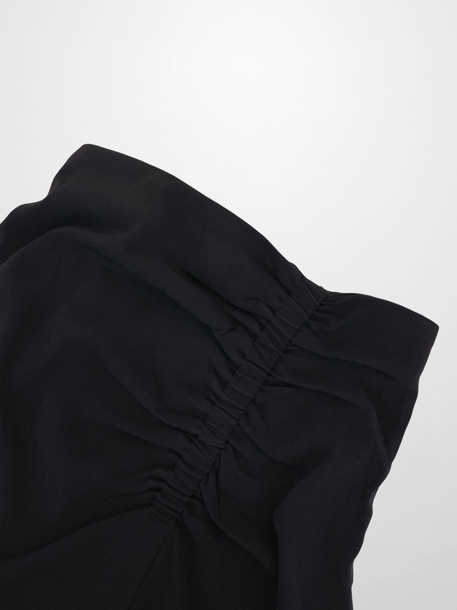SIDE RUCHED SKIRT-BLACK