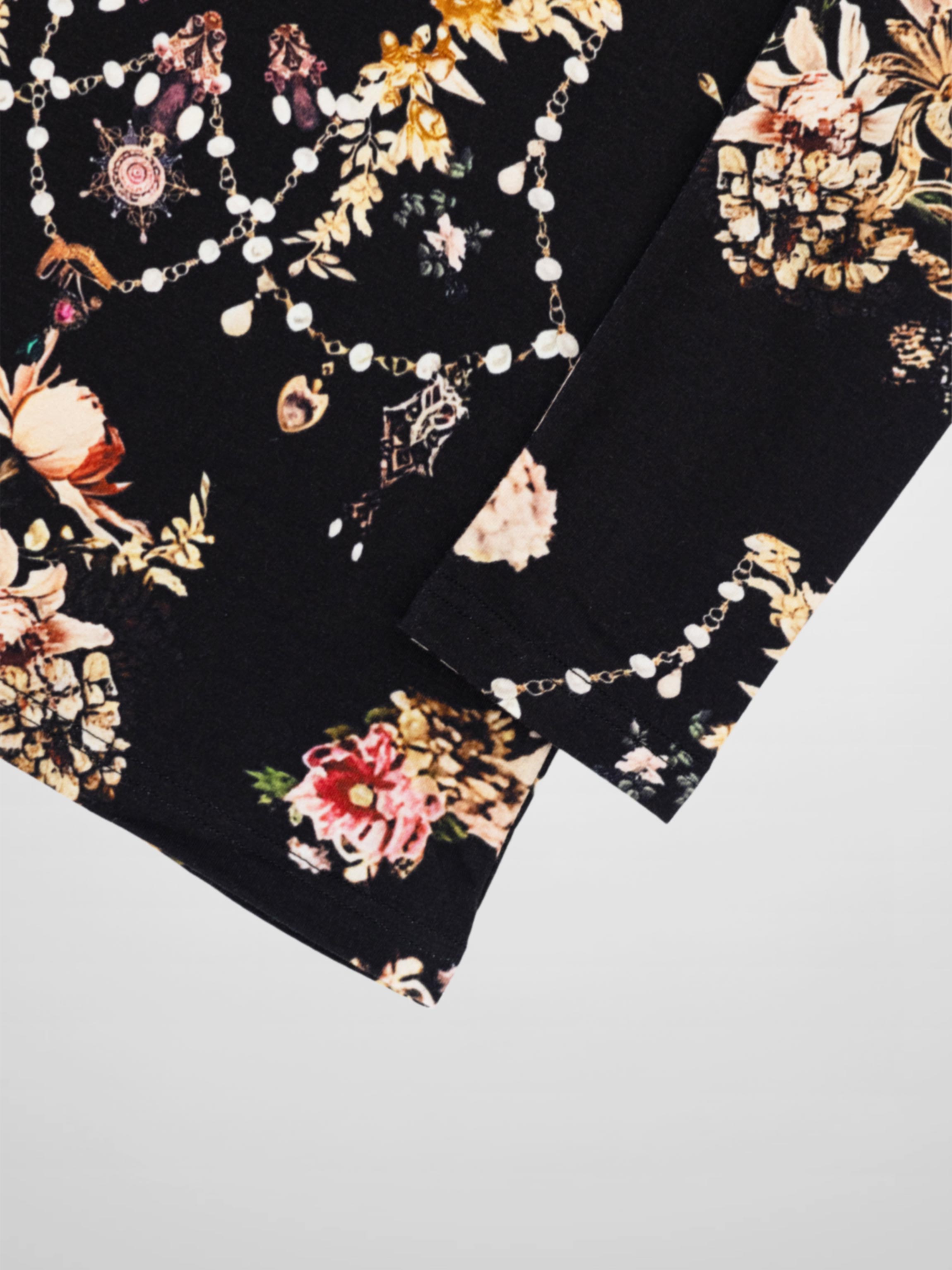 Boxy Printed Modal Turtleneck-Regal Floral