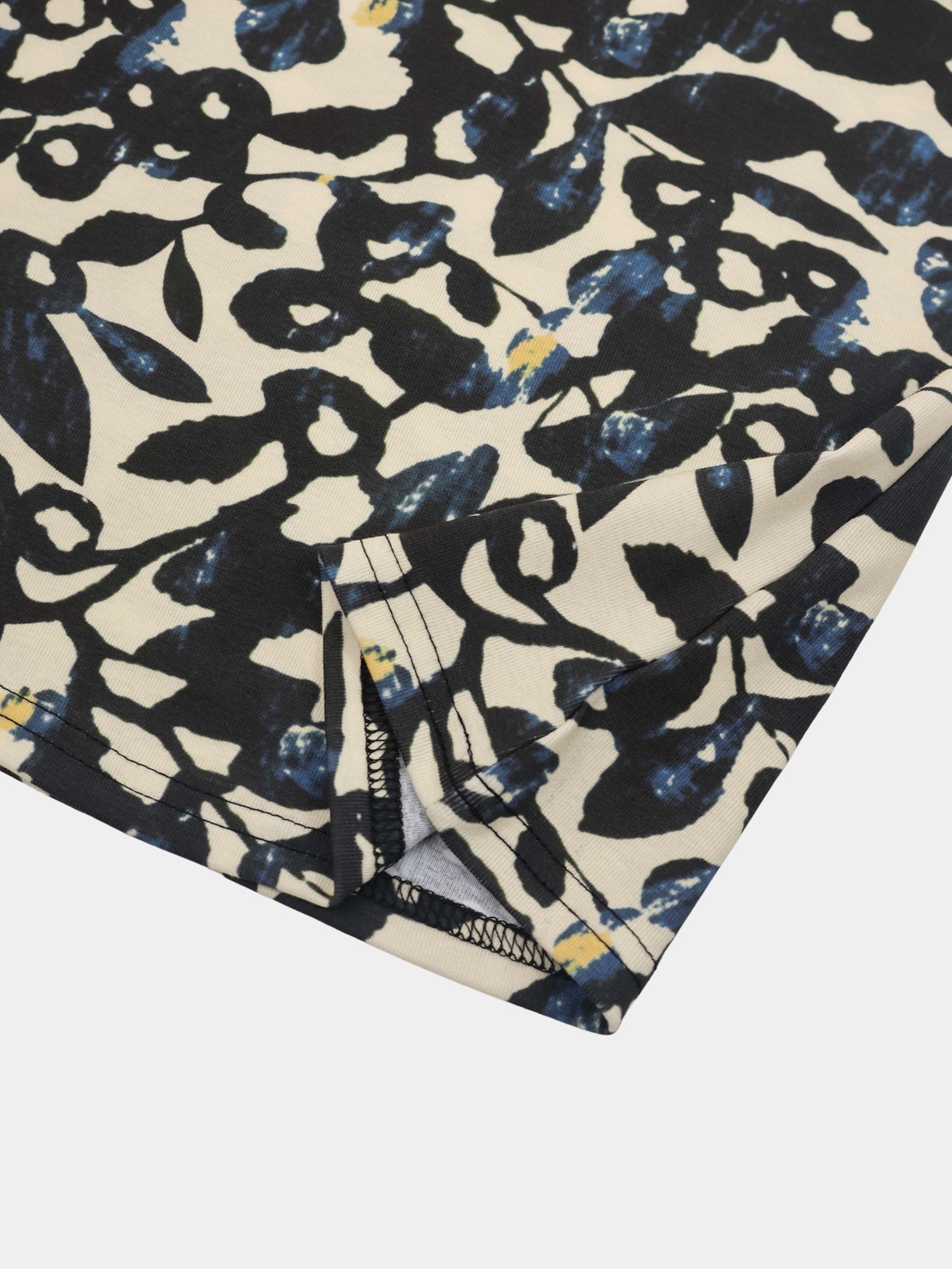 Basic Printed T-shirt-Black and Blue Mosaic
