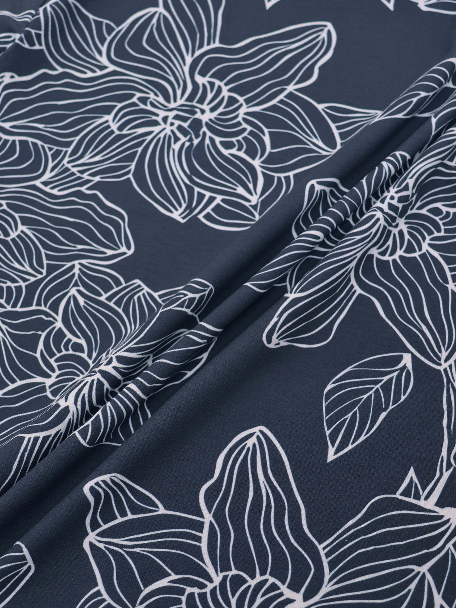 Basic Printed T-shirt-Navy/White Floral