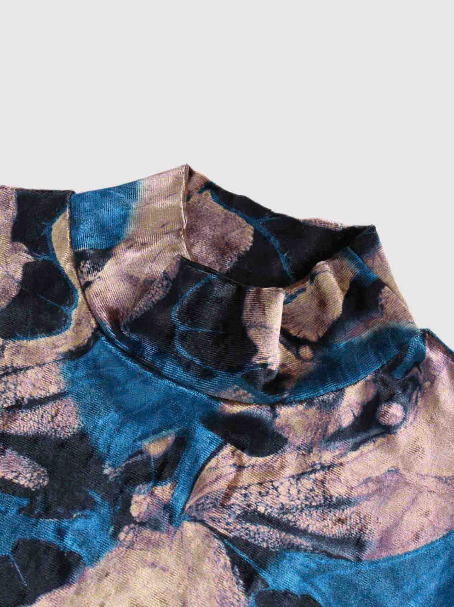 Velour Printed Turtleneck-Blue Floral