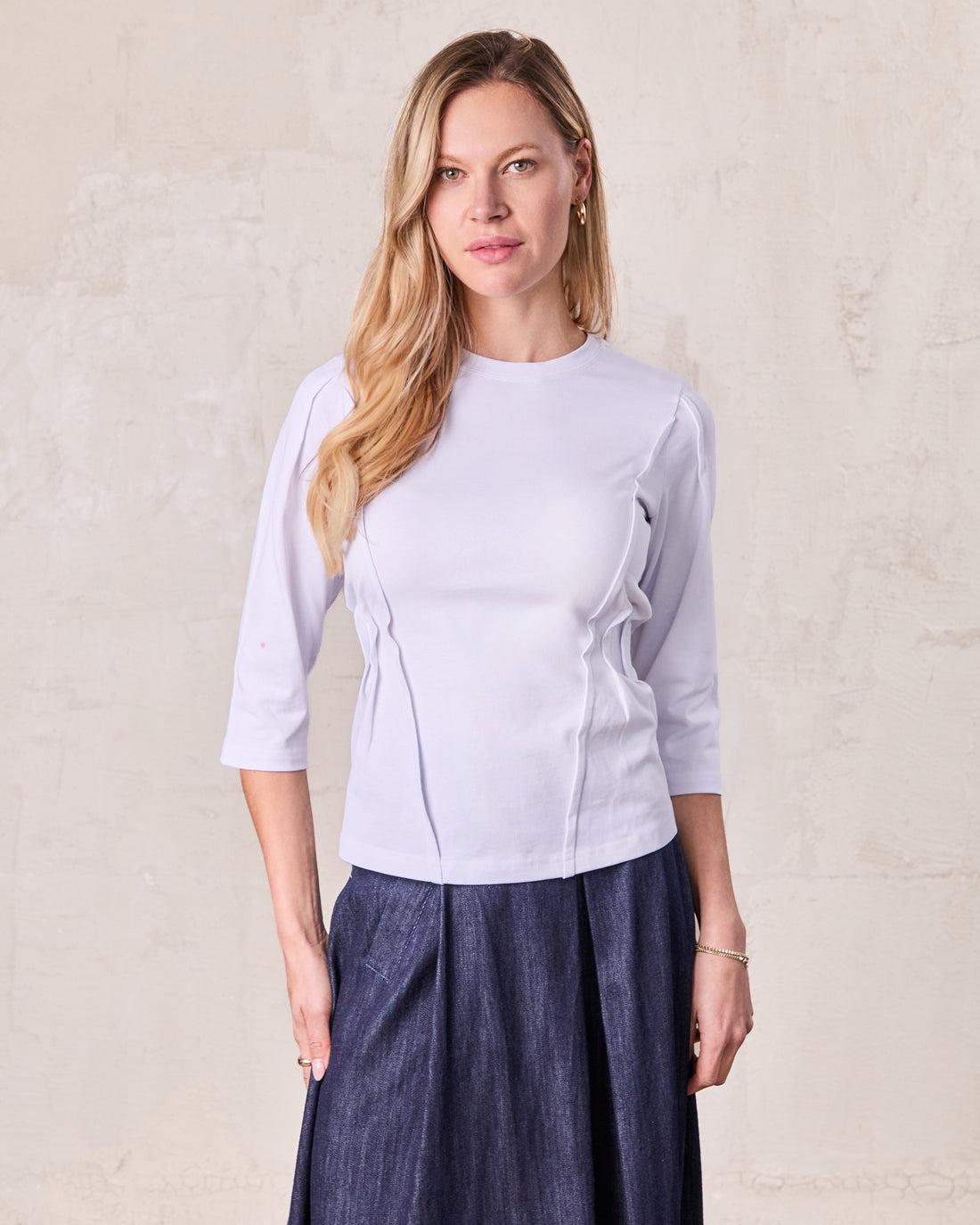 Pleat Seam T-shirt-White