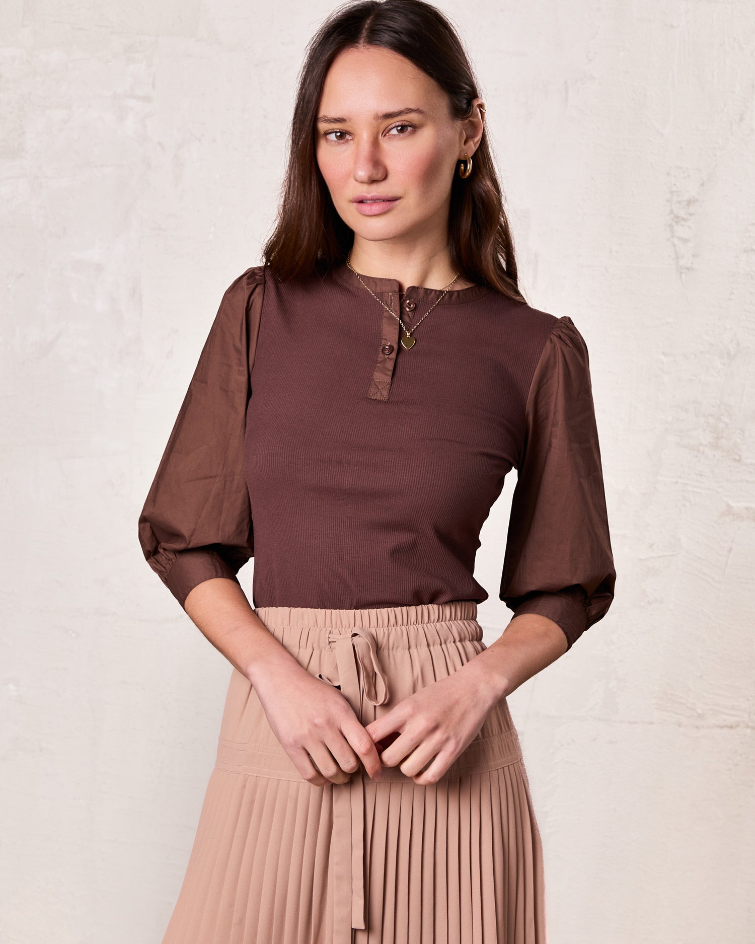 Puff Sleeve Ribbed T-Shirt-Brown