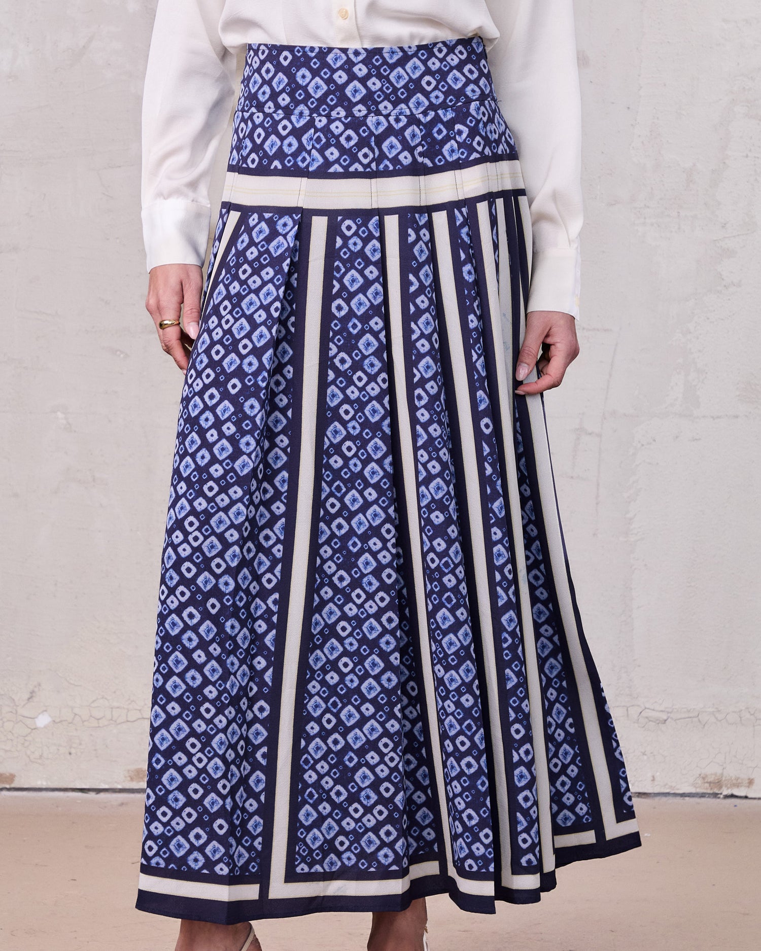 Print Yoke Pleated Skirt-Blue Geometric