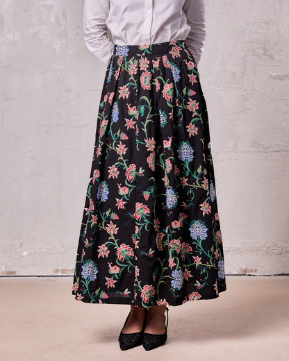 Embroidered Waisted Skirt-Black