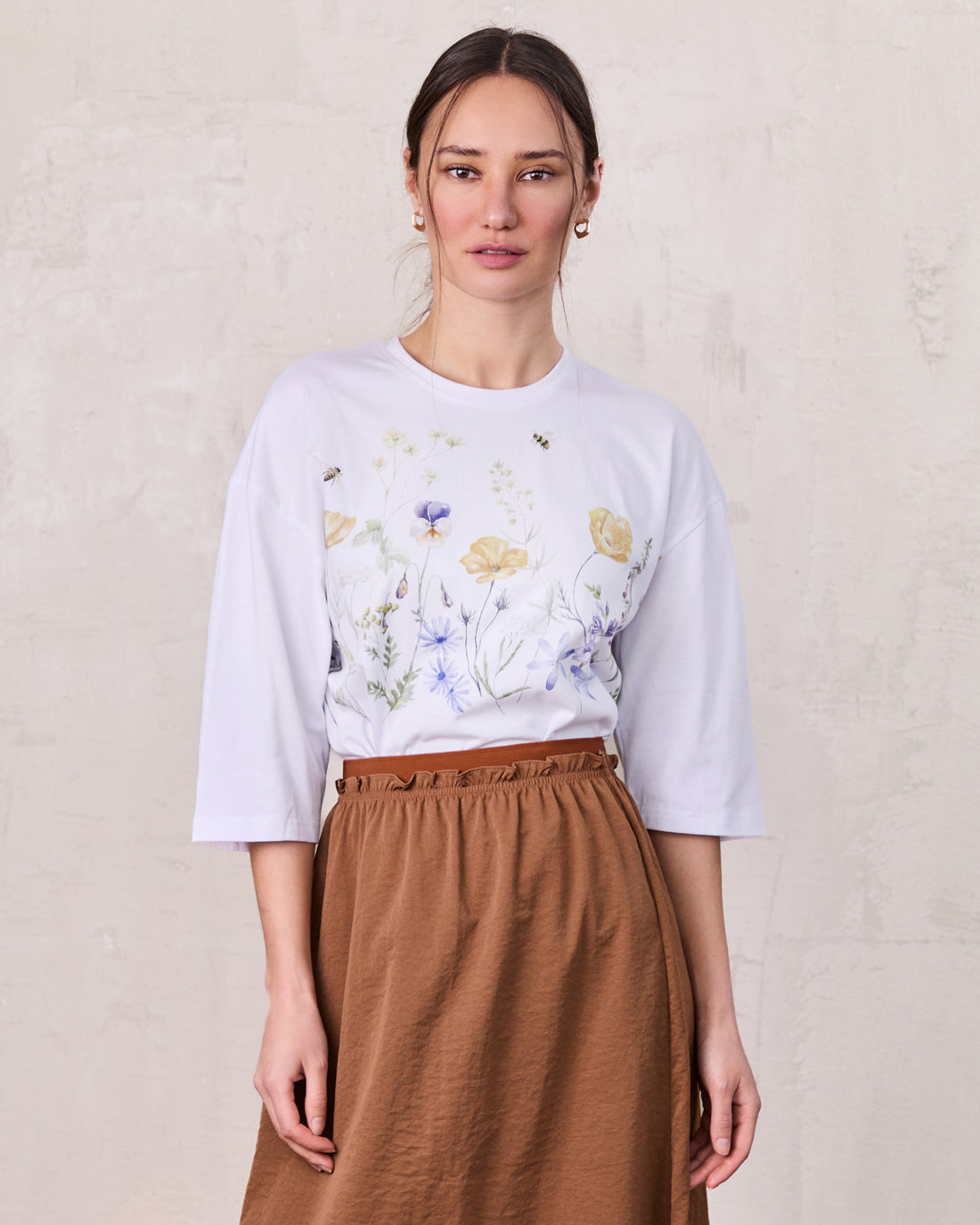 Oversized Printed Tee-Scattered Flowers