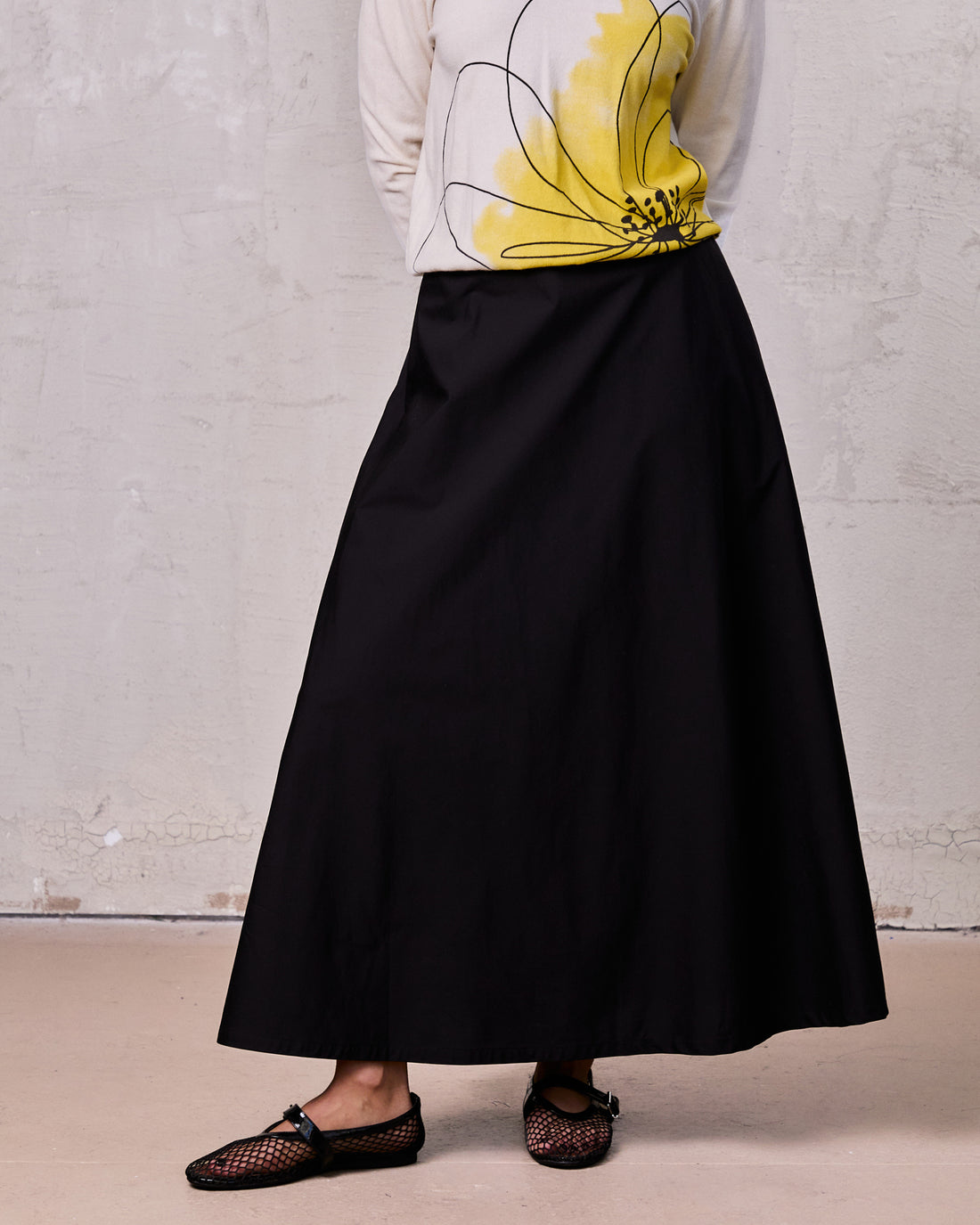 Elastic Back Maxi Cotton Blend Skirt-Black