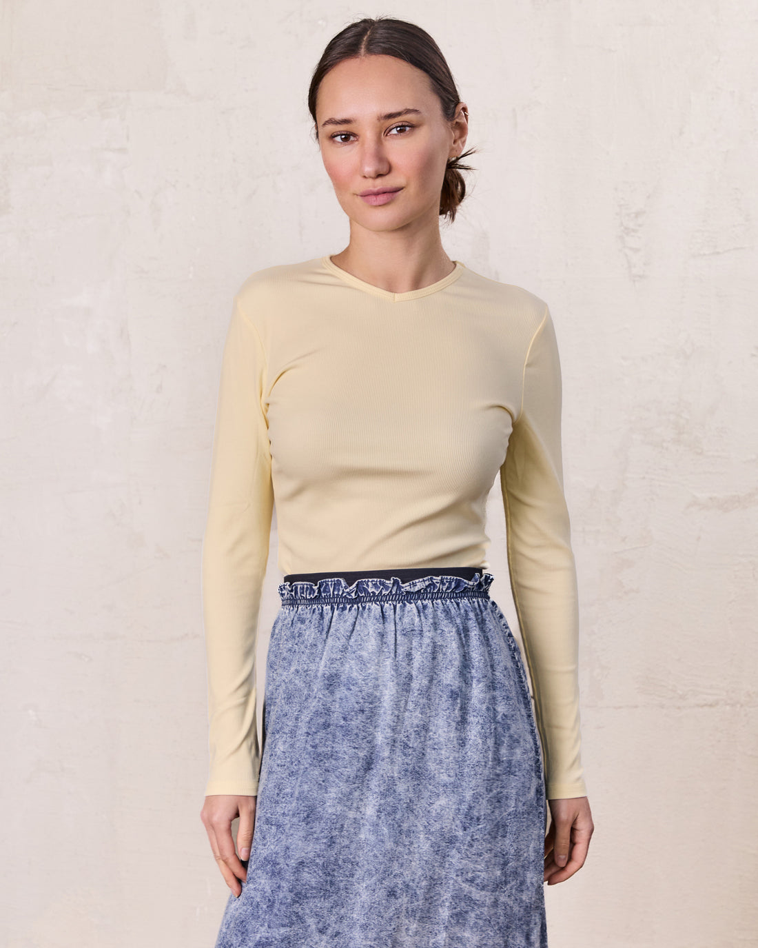 Soft Ribbed High V Tee-Butter Yellow