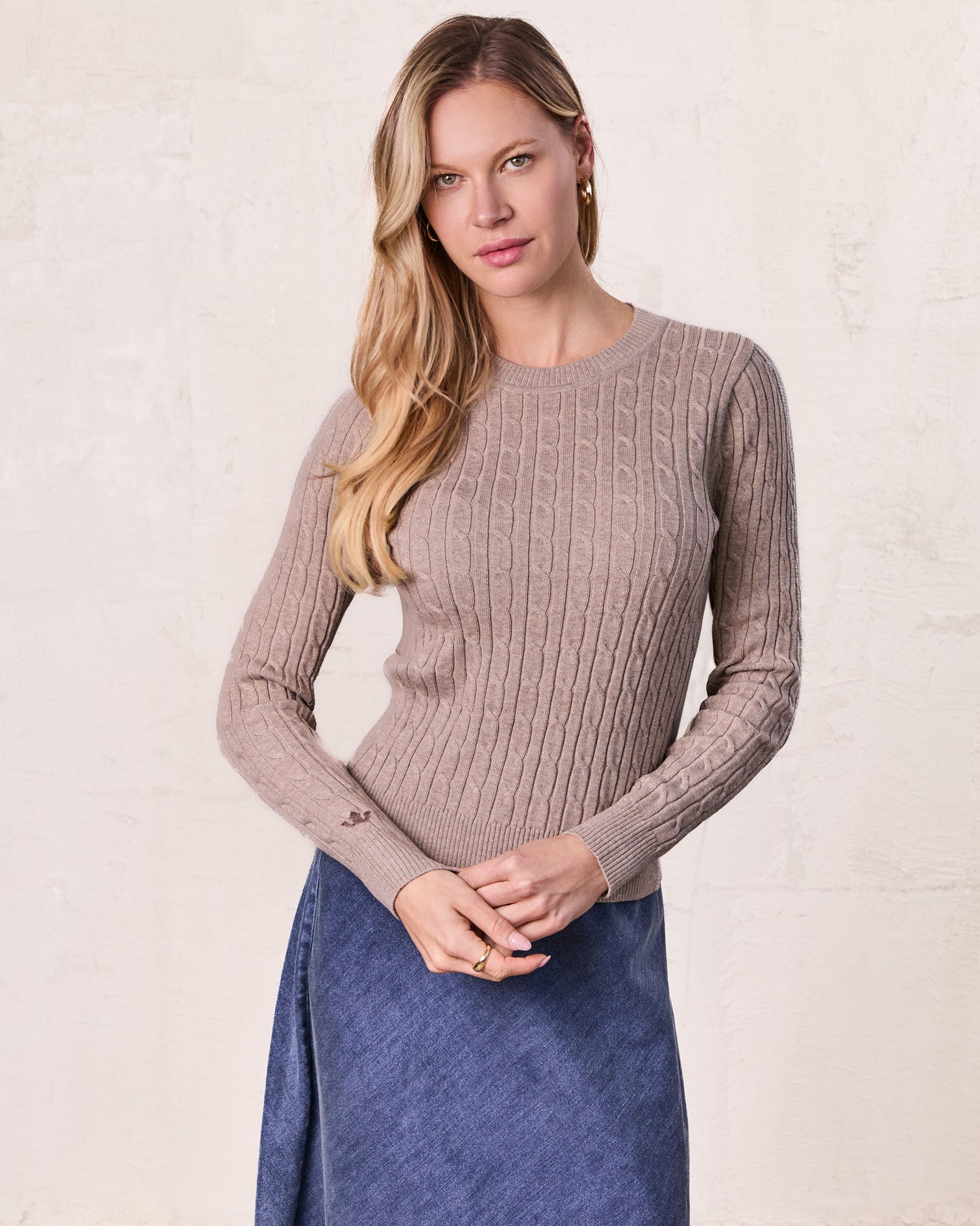 Crew Neck Cable Sweater-Mocha Mousse