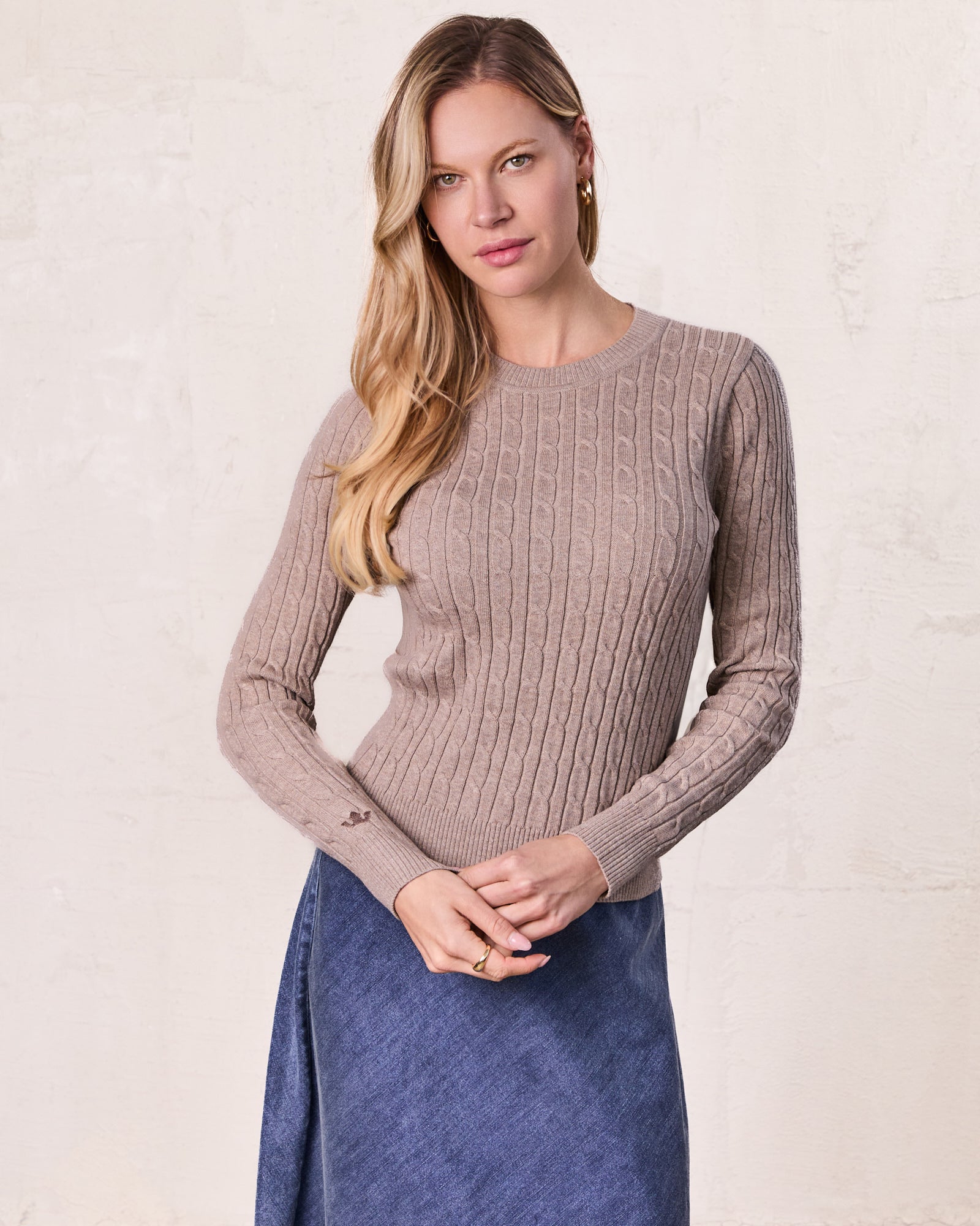 Crew Neck Cable Sweater-Mocha Mousse