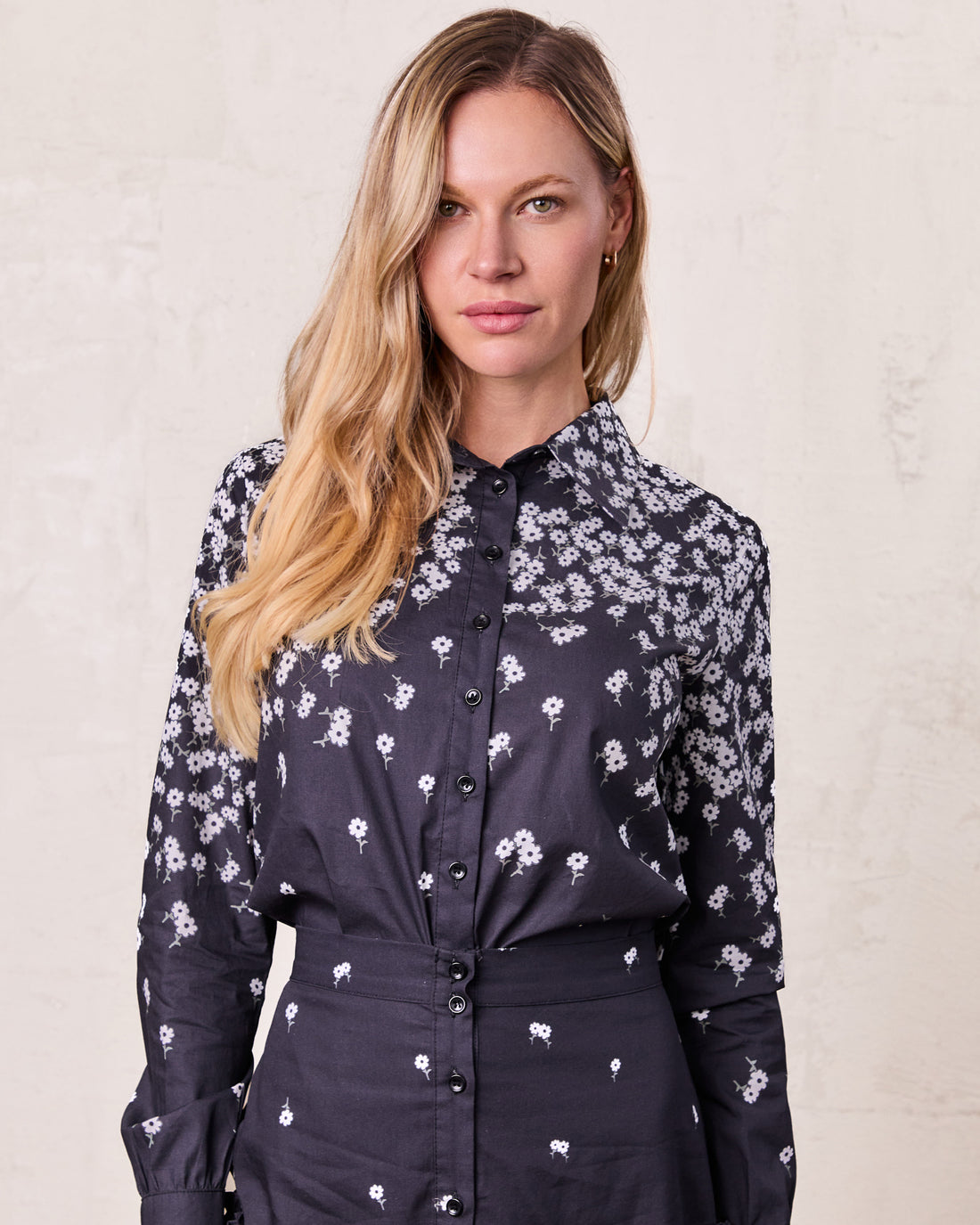 Ombre Flower Blouse-Black