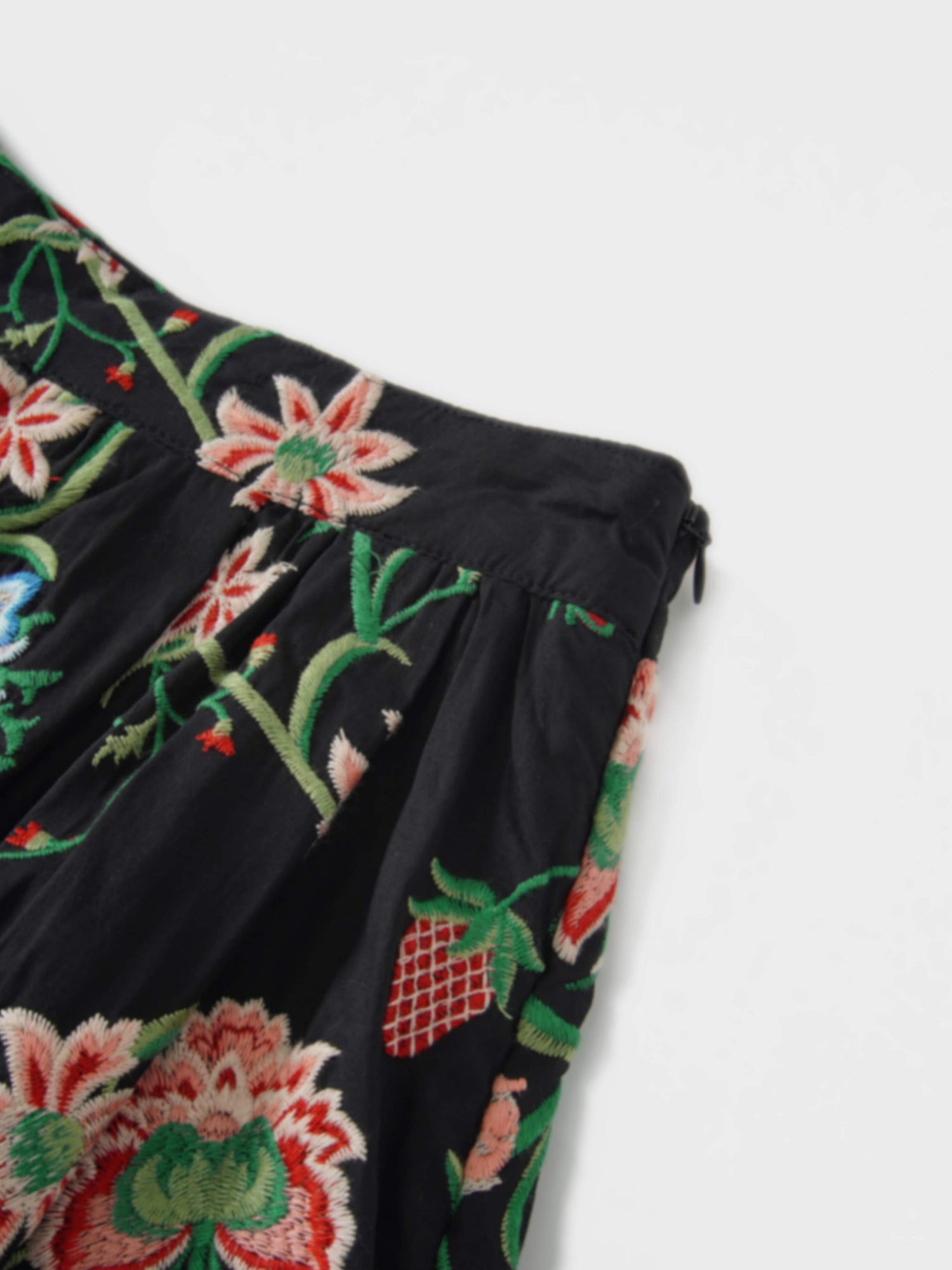 Embroidered Waisted Skirt-Black