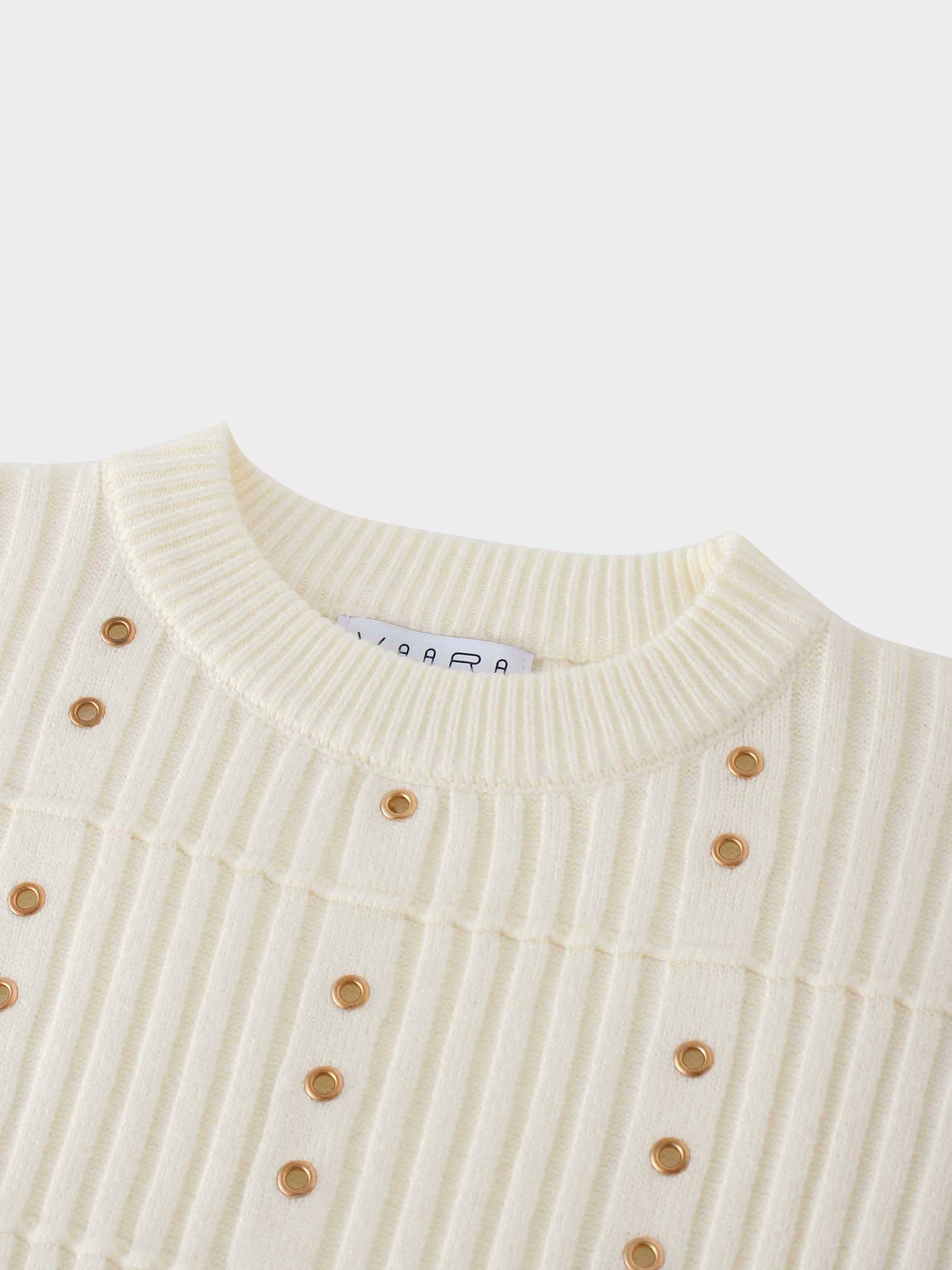 Grommet Sweater-Cream