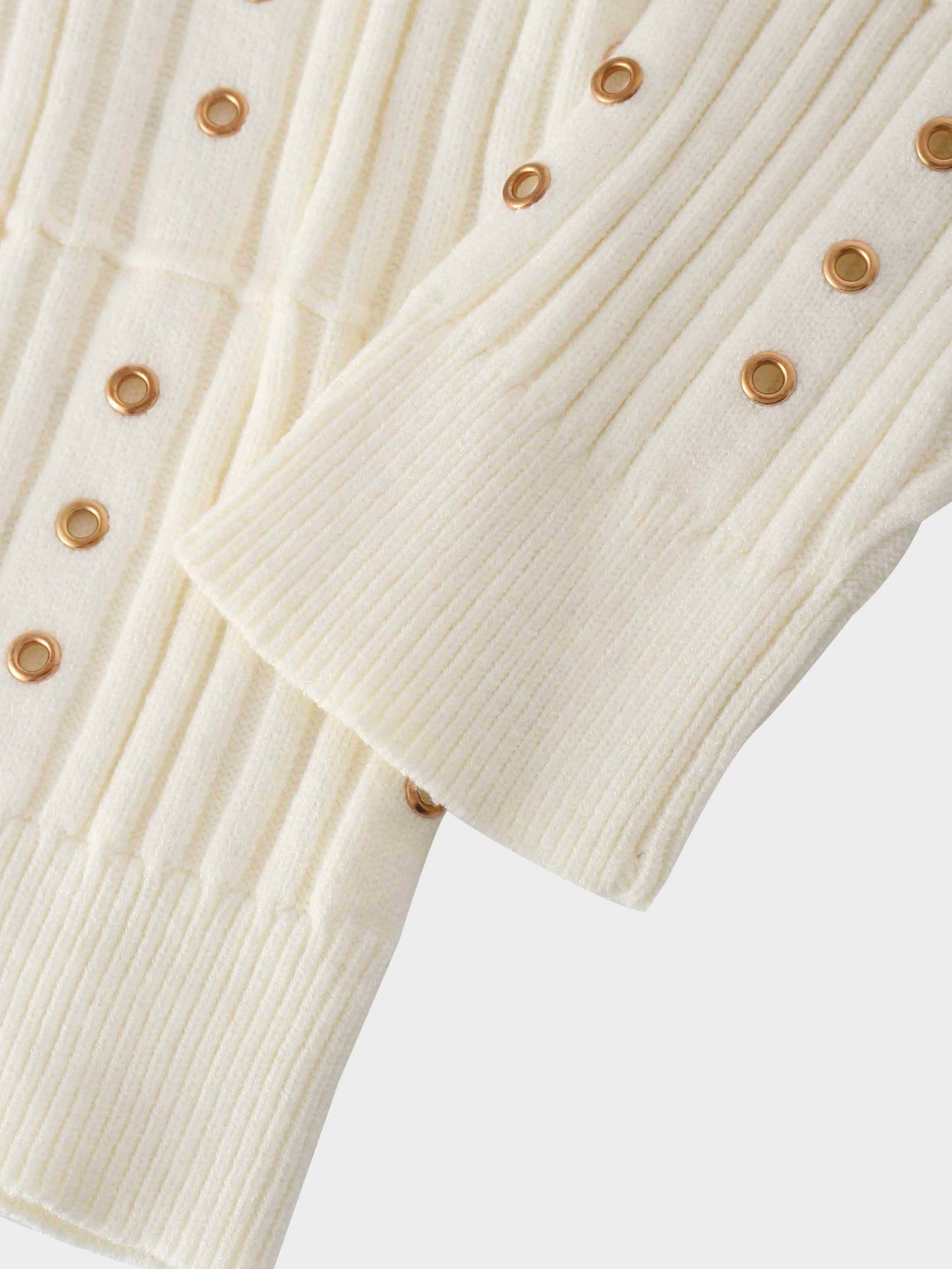 Grommet Sweater-Cream